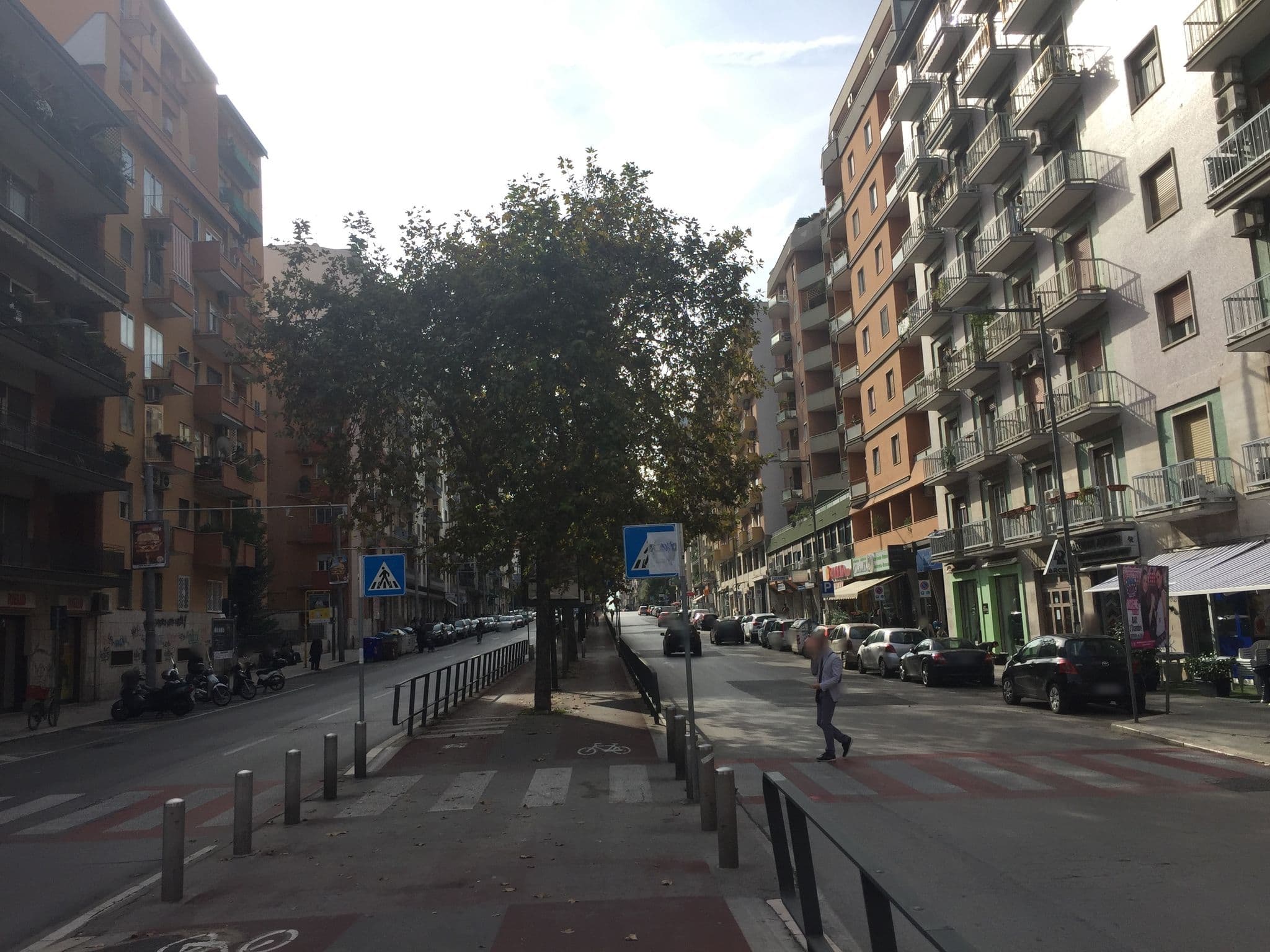 Street view near Centri Citta Concept, Bari — © dave017 (CC BY-SA · Mapillary)