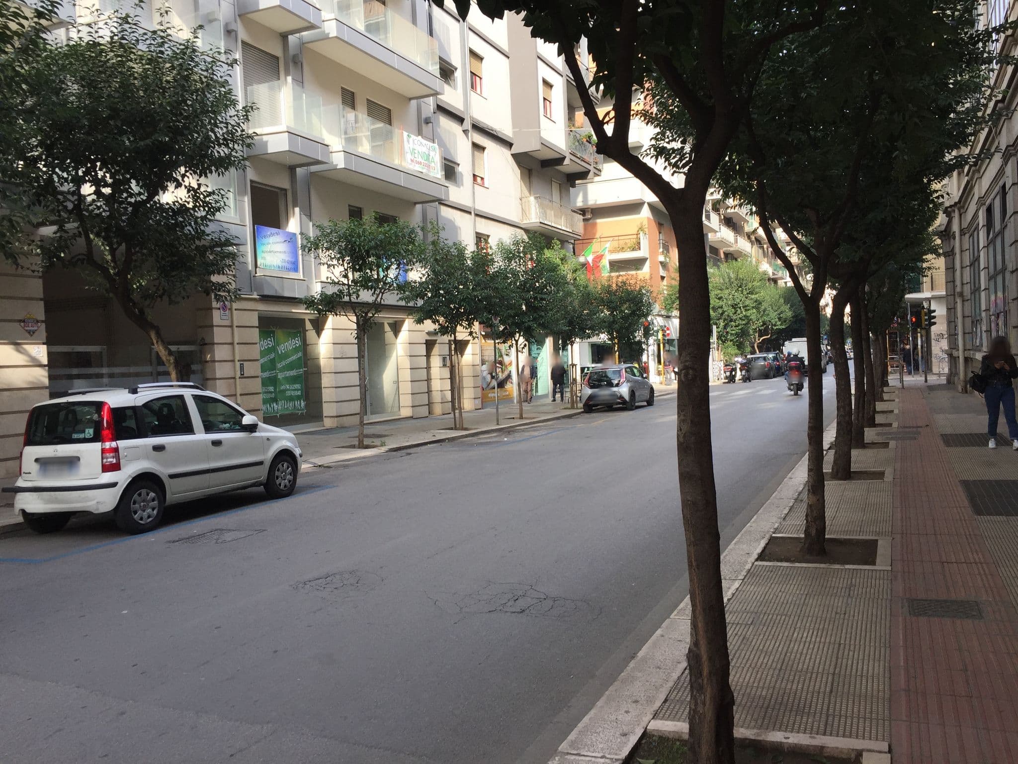 Street view near Home Sweet Home, Bari — © caronegiancarlo (CC BY-SA · Mapillary)