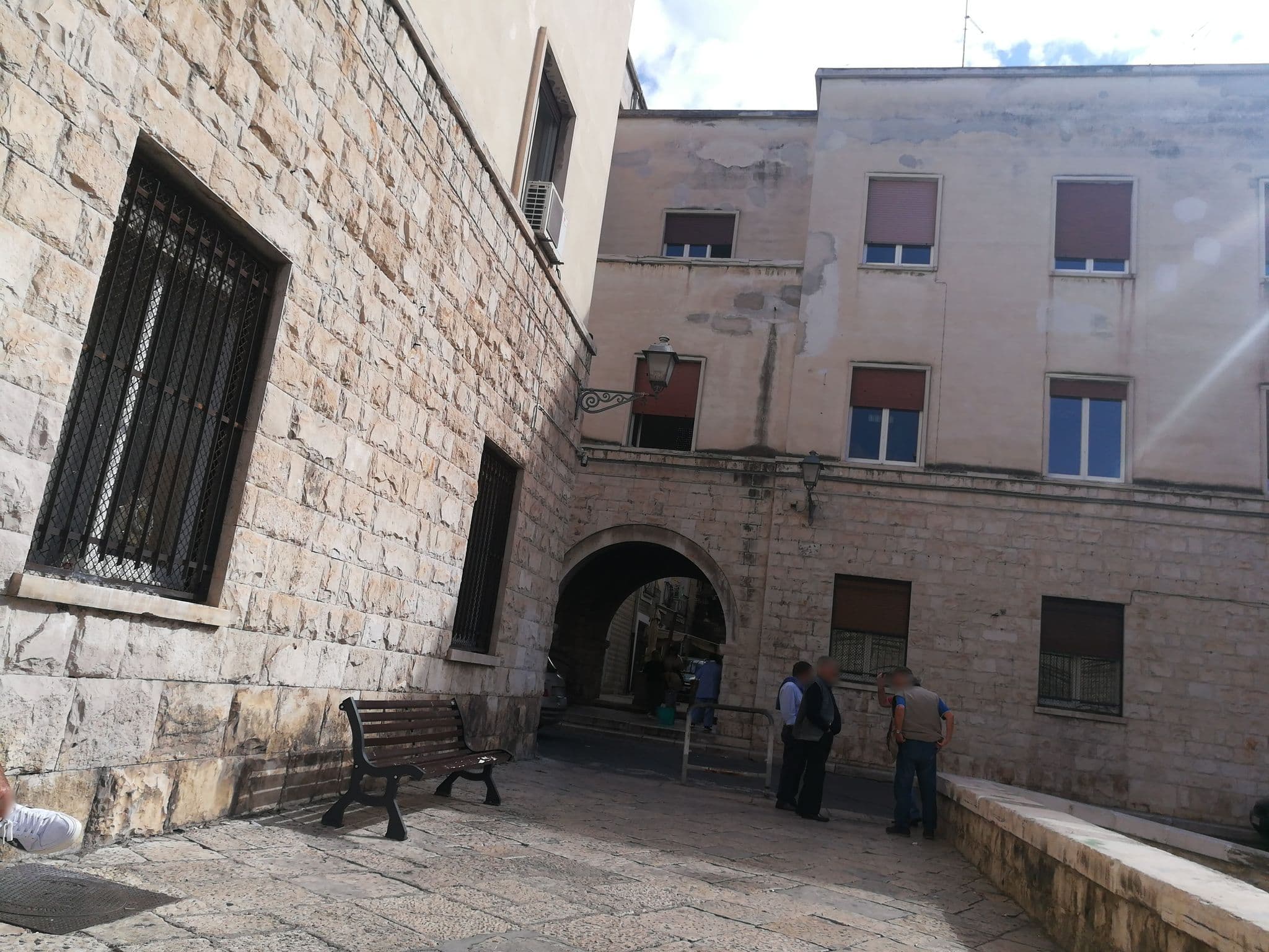 Street view near Airbnb, Bari — © davided (CC BY-SA · Mapillary)
