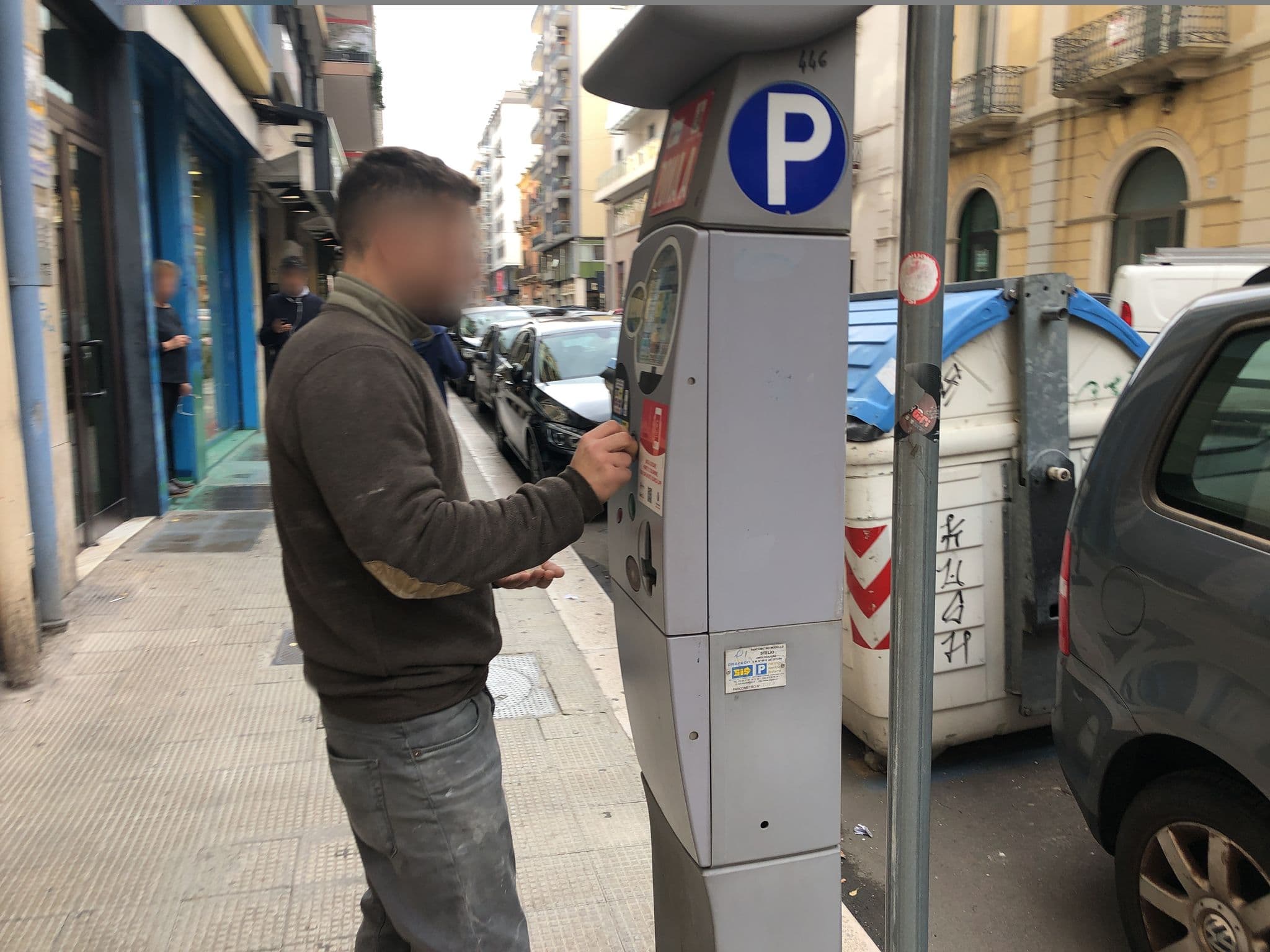 Street view near B&B Kalefati Palace, Bari — © antoniopedota (CC BY-SA · Mapillary)