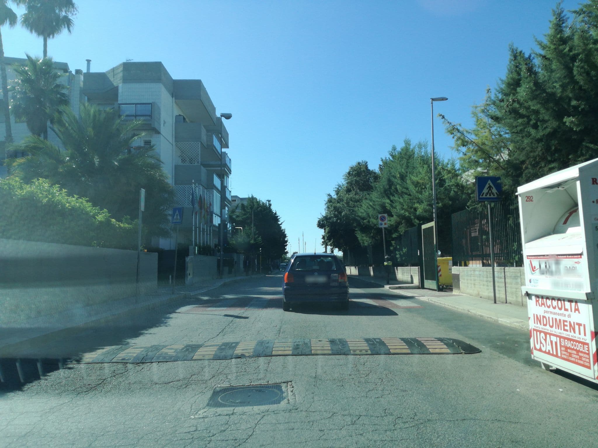 Street view near Hotel 90, Capurso — © sillents (CC BY-SA · Mapillary)