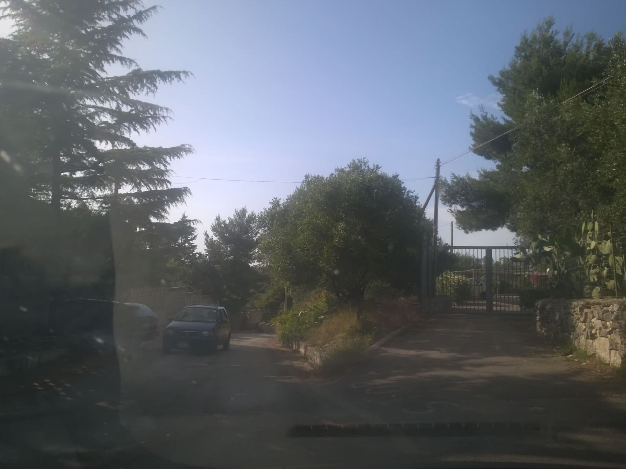 Street view near Villa Maria Ester B&B, Vieste — © dcavedon (CC BY-SA · Mapillary)