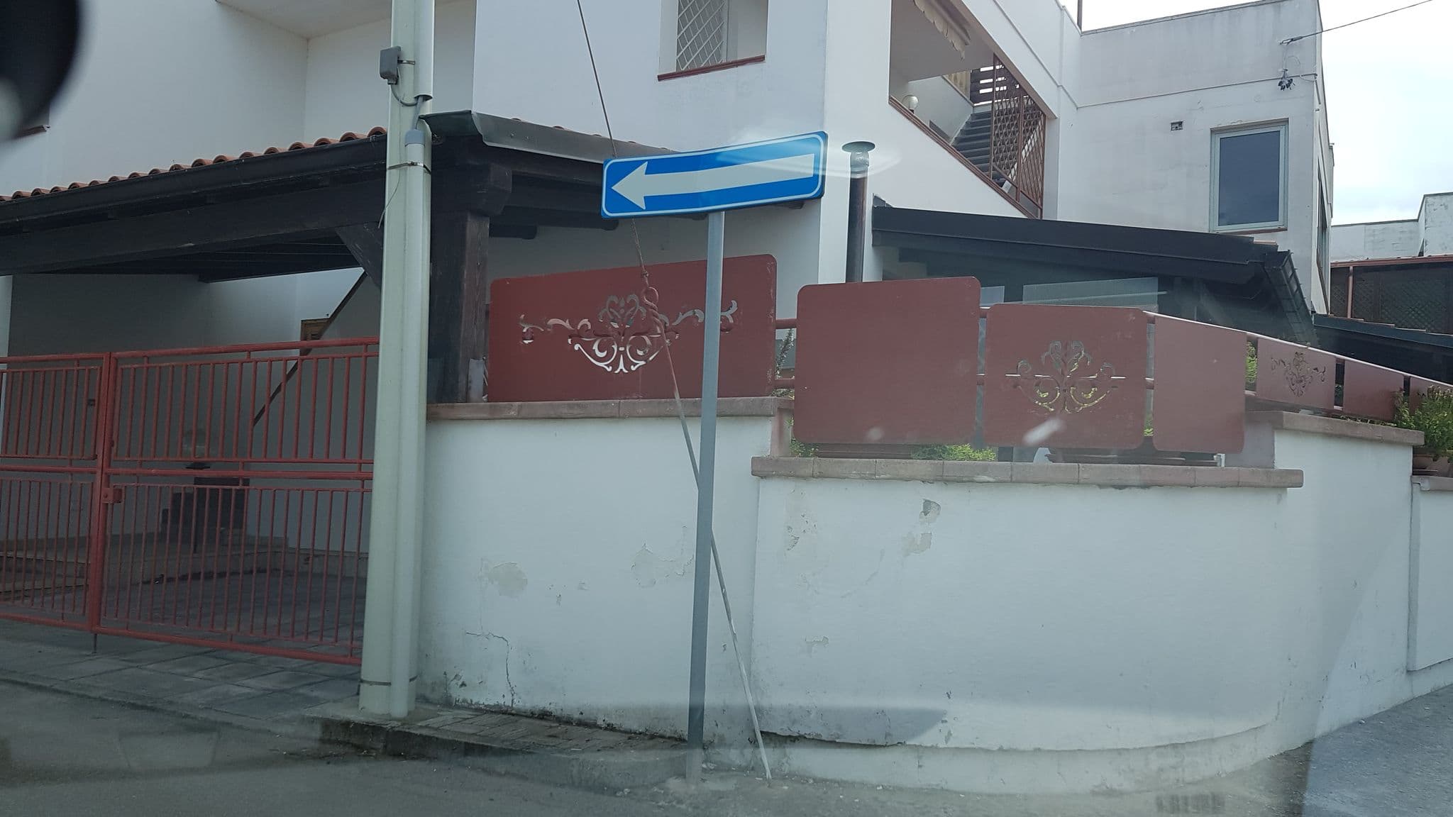 Street view near Splendido Appartamento, Borgagne — © ale_zena_it (CC BY-SA · Mapillary)