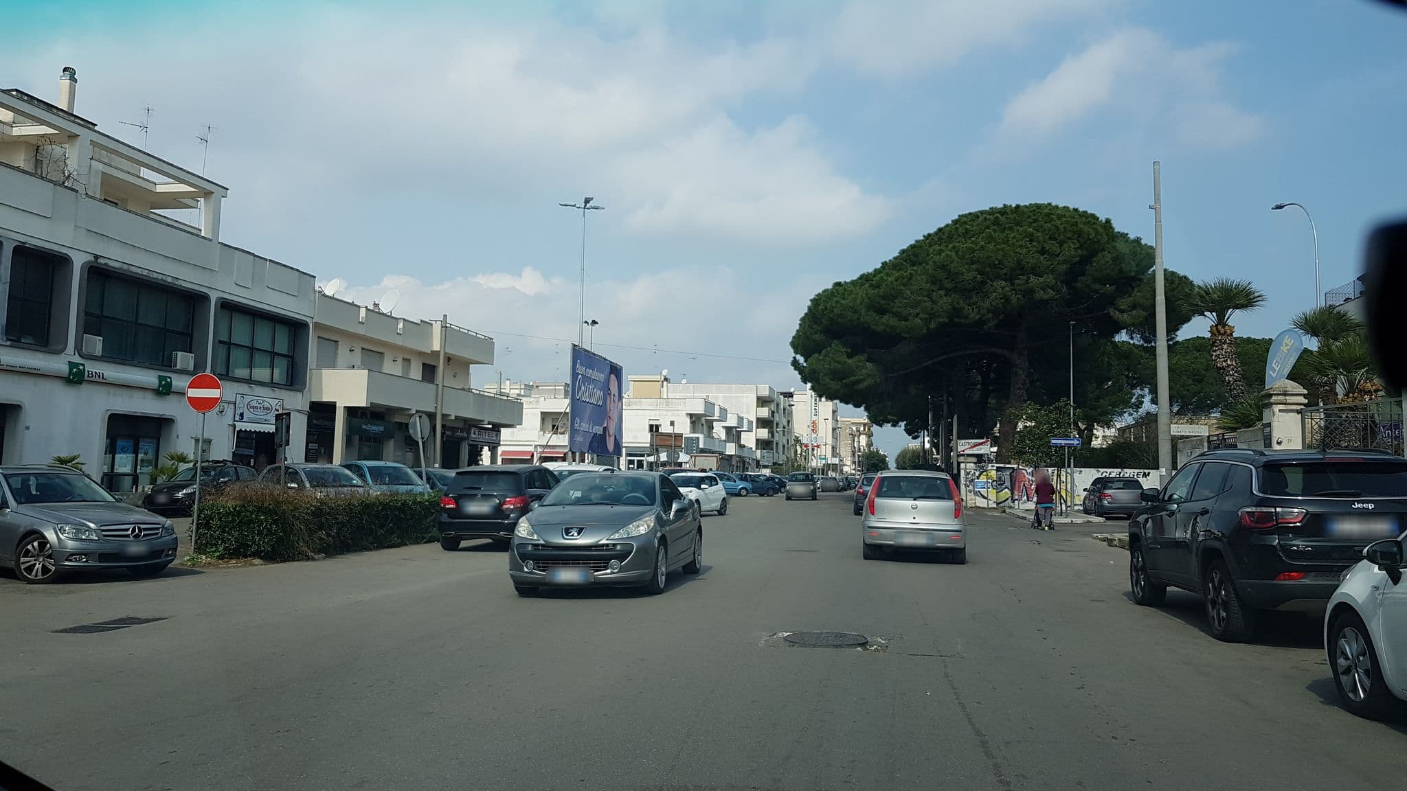 Street view near La Casa dei Messapi, Castromediano — © ale_zena_it (CC BY-SA · Mapillary)