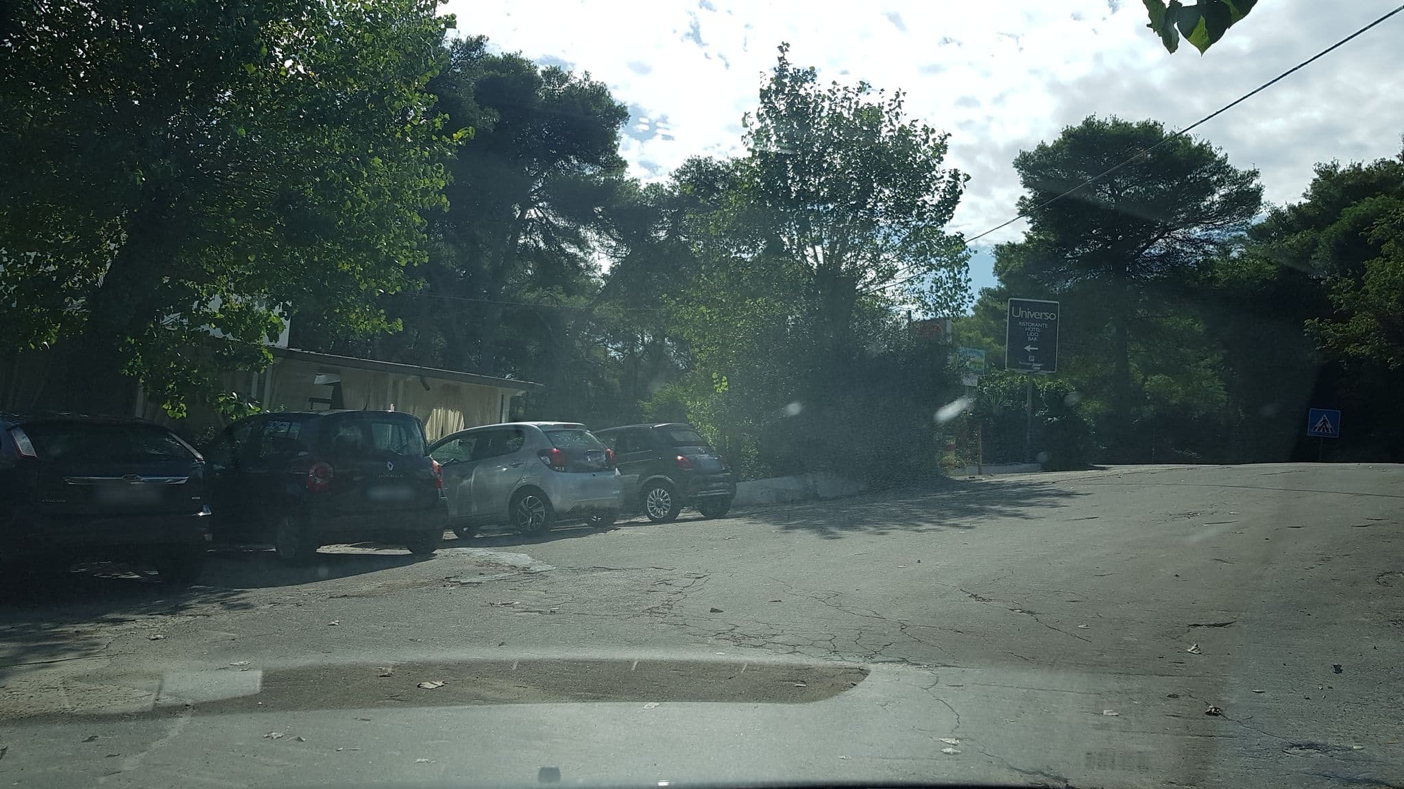 Street view near Ristorante Albergo  Universo, Otranto — © ale_zena_it (CC BY-SA · Mapillary)