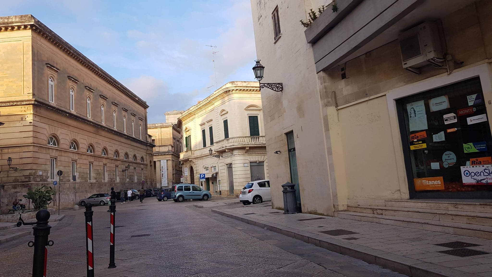 Street view near B&B Palazzo De Giorgi, Lecce — © ale_zena_it (CC BY-SA · Mapillary)