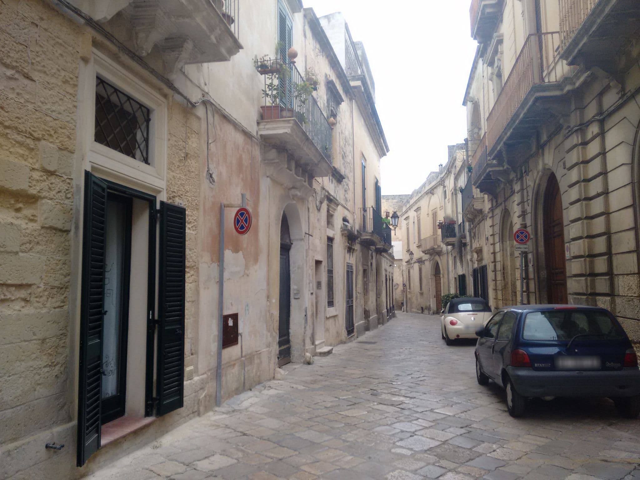 Street view near B&B Vico del Sole, Lecce — © iberti (CC BY-SA · Mapillary)