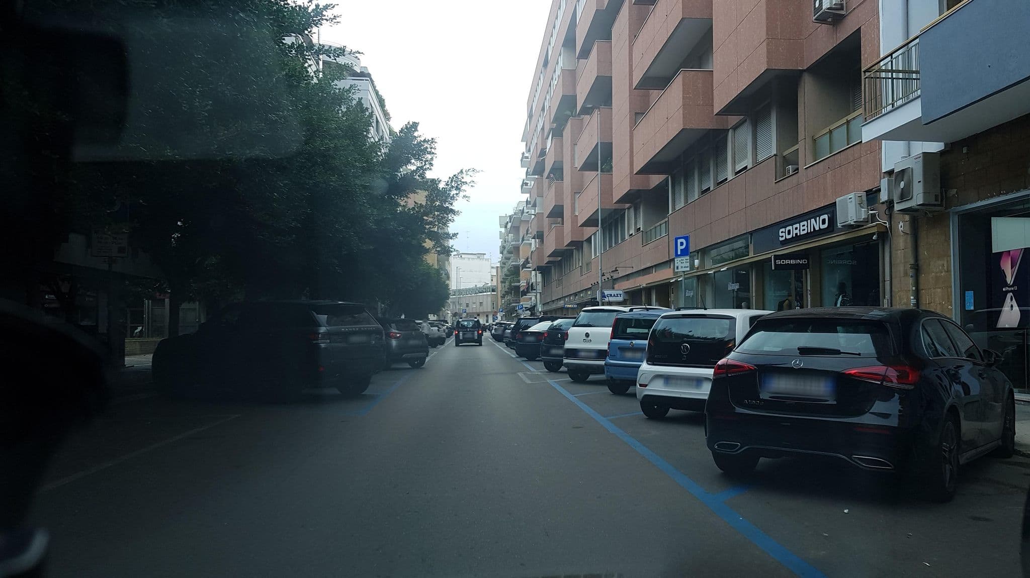Street view near Le Residenze di Don Nino, Lecce — © ale_zena_it (CC BY-SA · Mapillary)