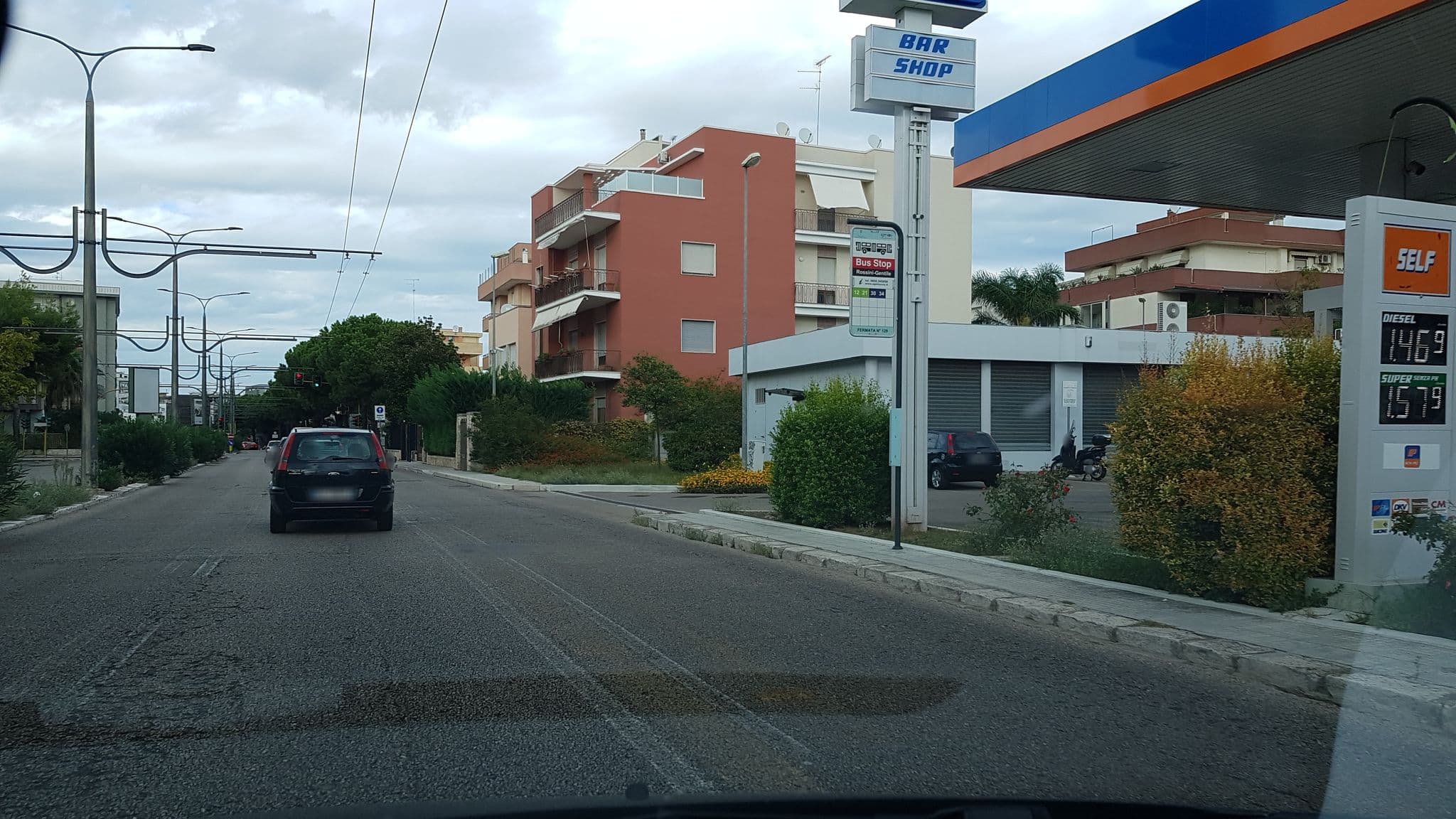 Street view near Frizzart Vacanze, Lecce — © ale_zena_it (CC BY-SA · Mapillary)