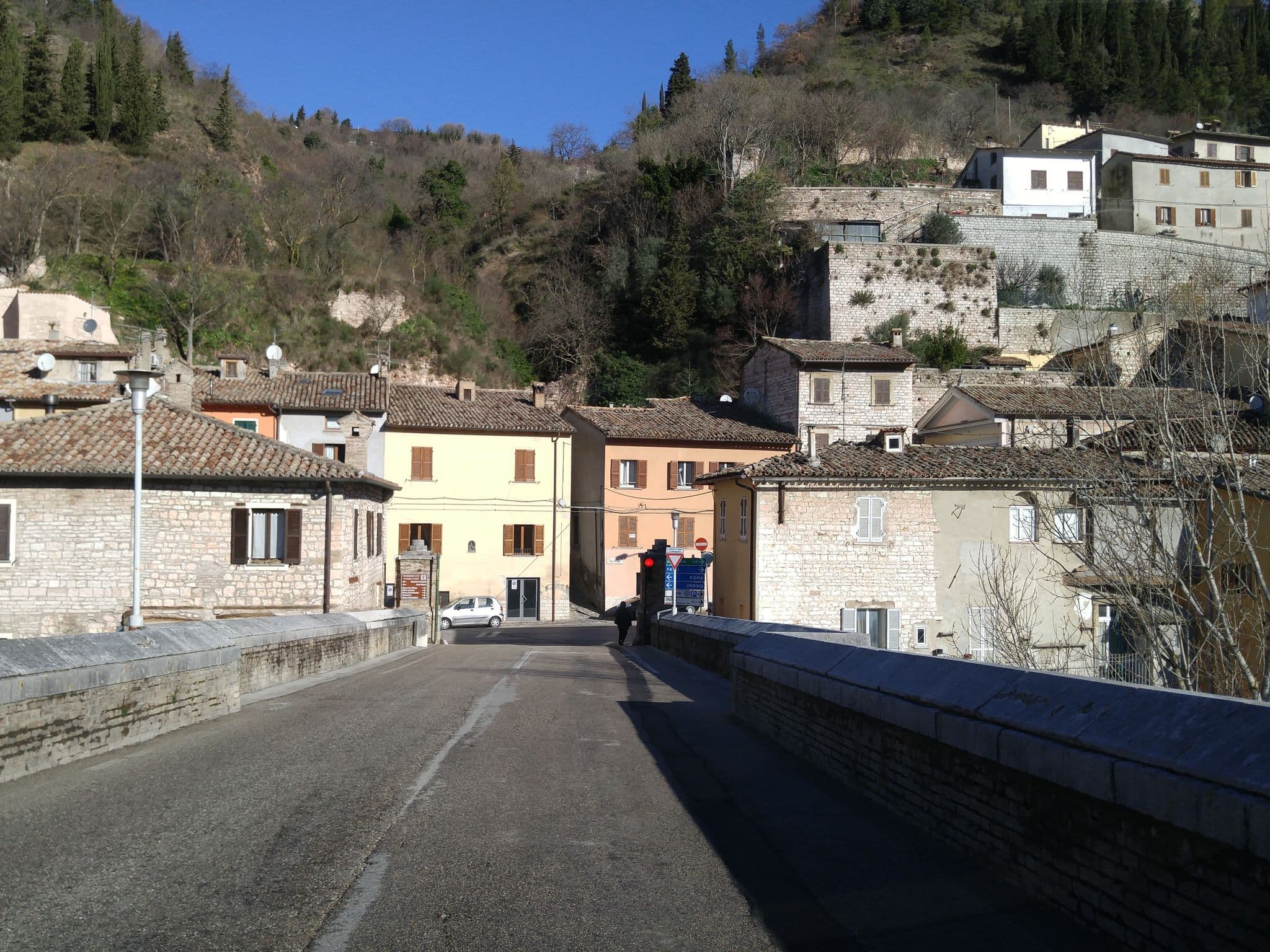 Street view near Azienda agricola sant'aldebrando, Fossombrone — © sorcrosc (CC BY-SA · Mapillary)