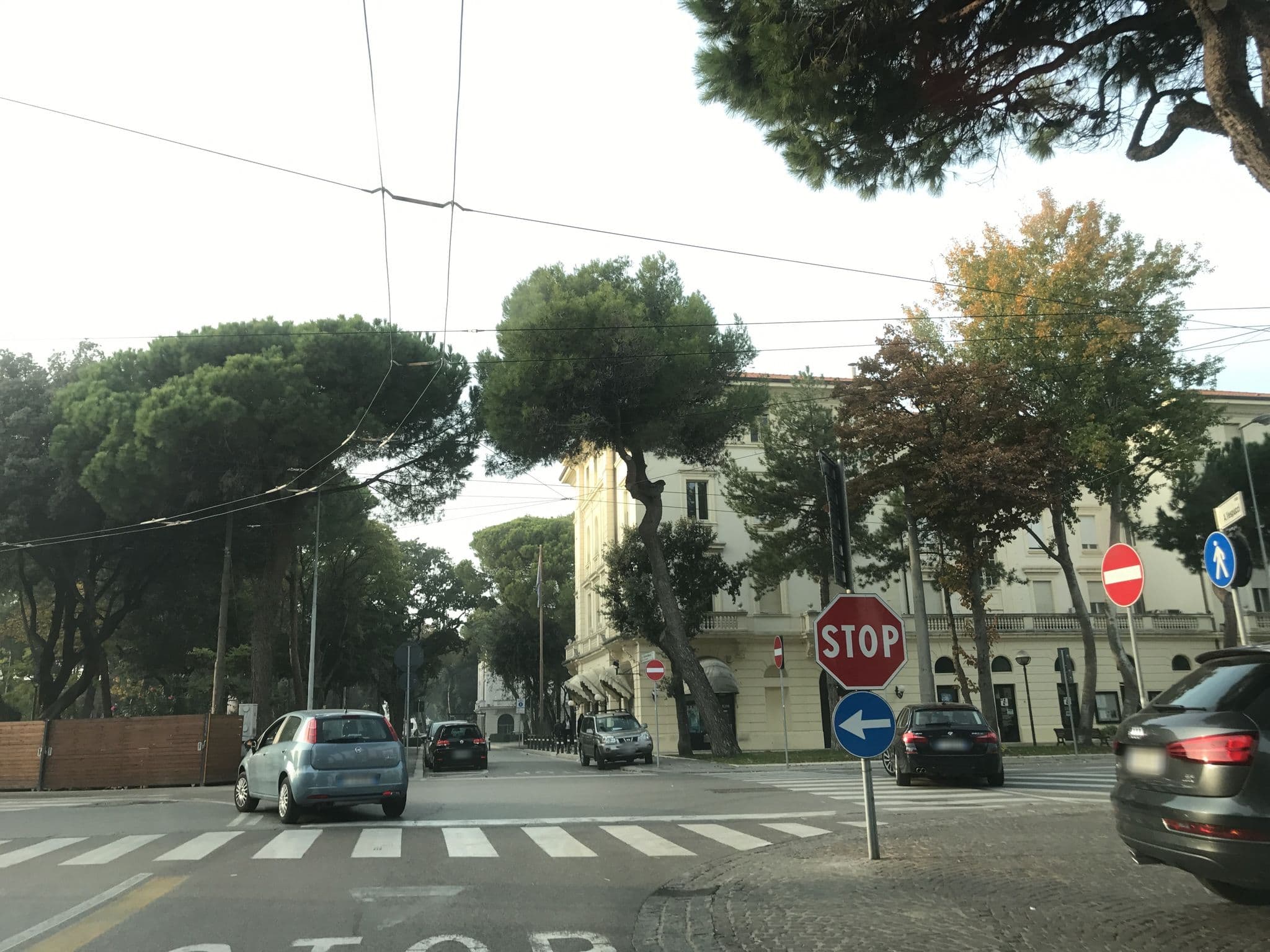 Street view near Villa Adriatica Swimmingpool, Rimini — © asturksever (CC BY-SA · Mapillary)