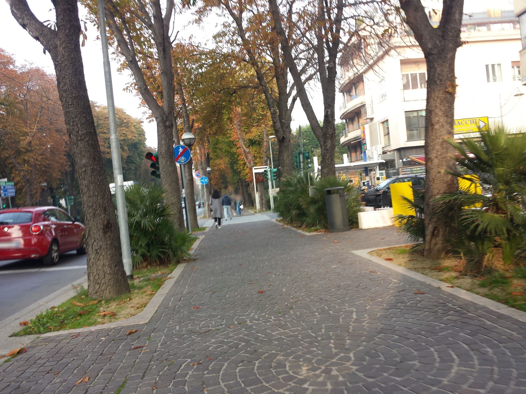 Street view near Federico Fellini Apartment, Rimini — © marijaackovska (CC BY-SA · Mapillary)