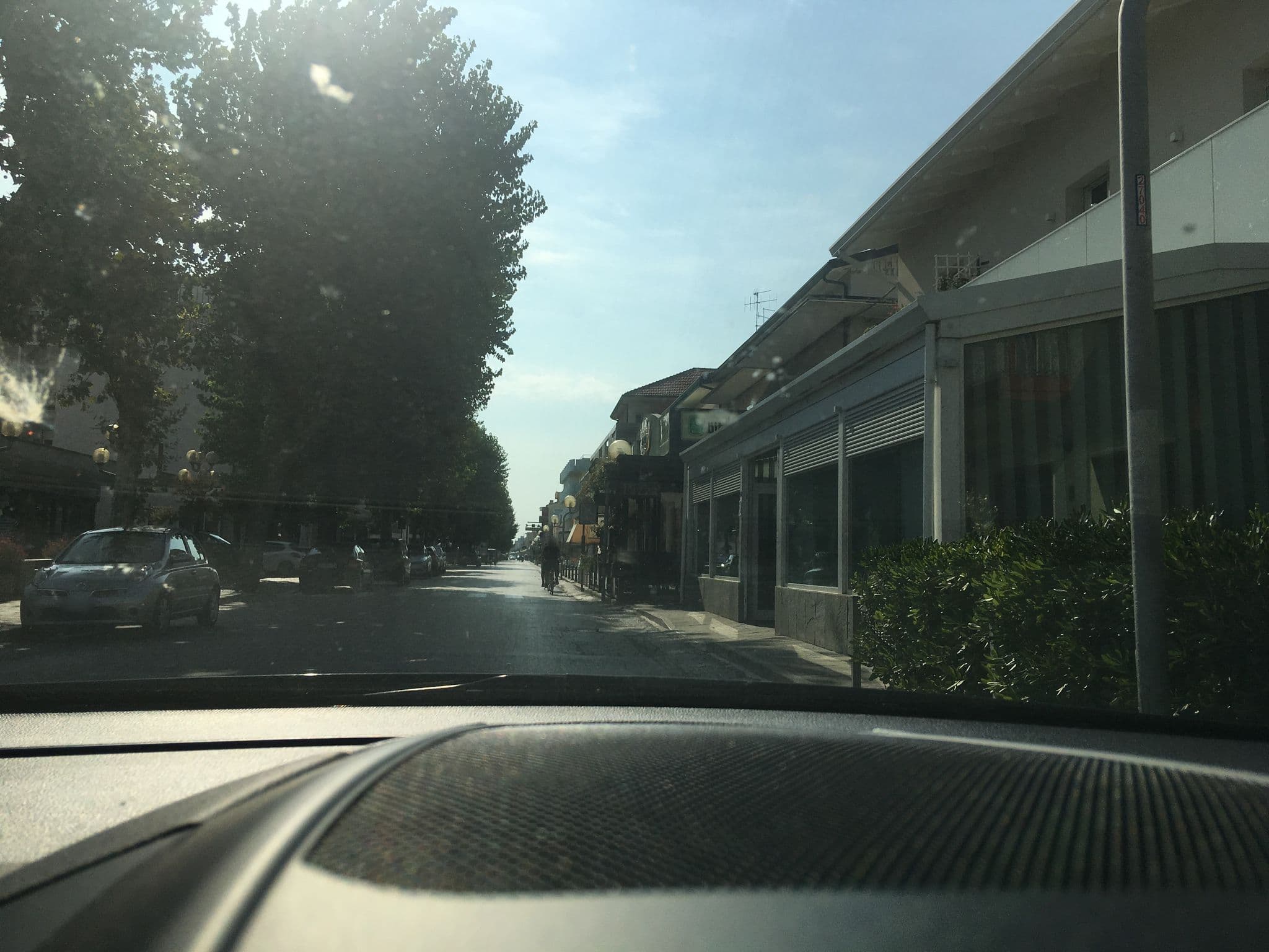 Street view near Pensione Corallina, Bellaria-Igea Marina — © snepuh (CC BY-SA · Mapillary)