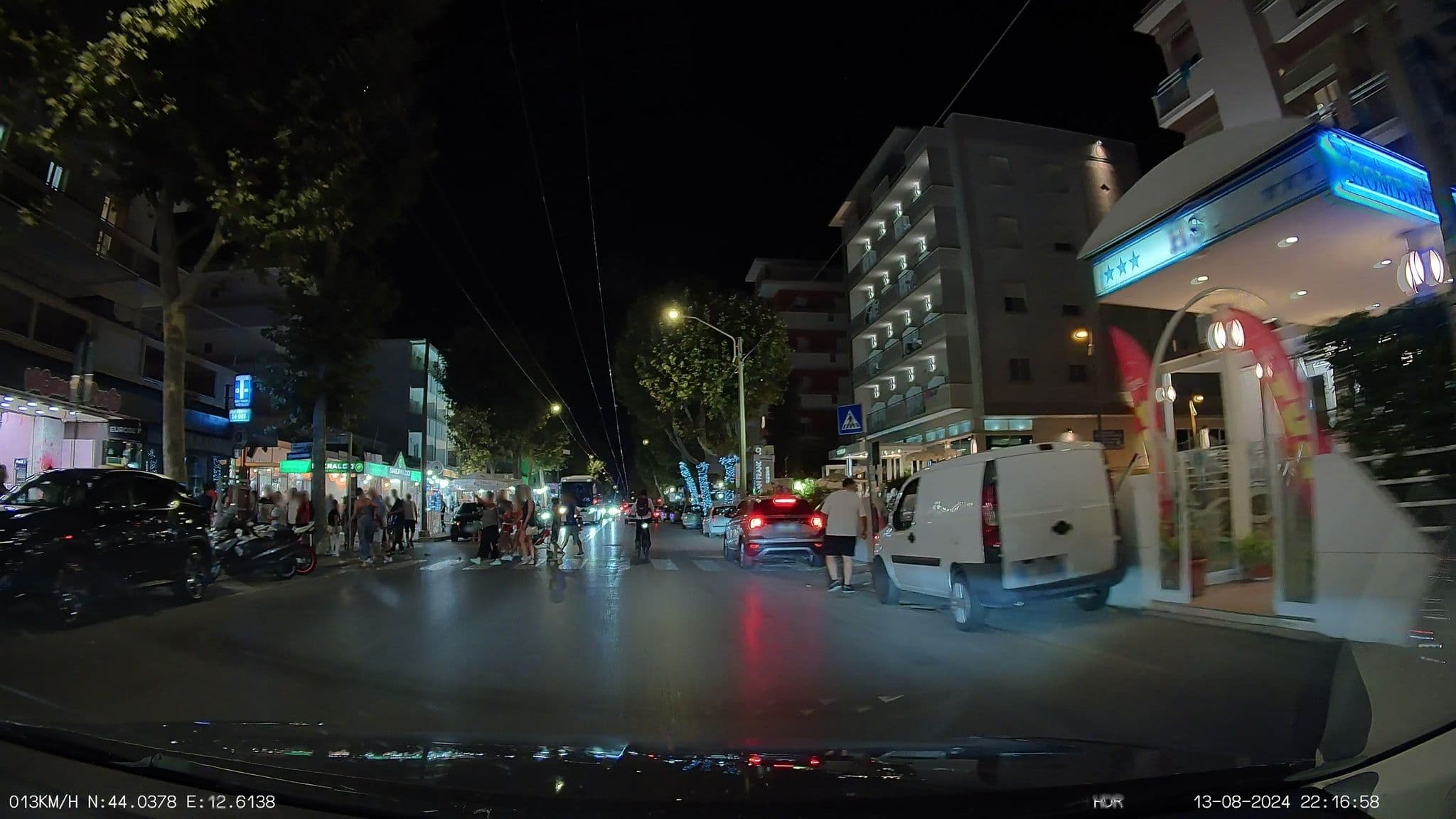 Street view near Hotel Sombrero, Rimini — © heetENkoel (CC BY-SA · Mapillary)