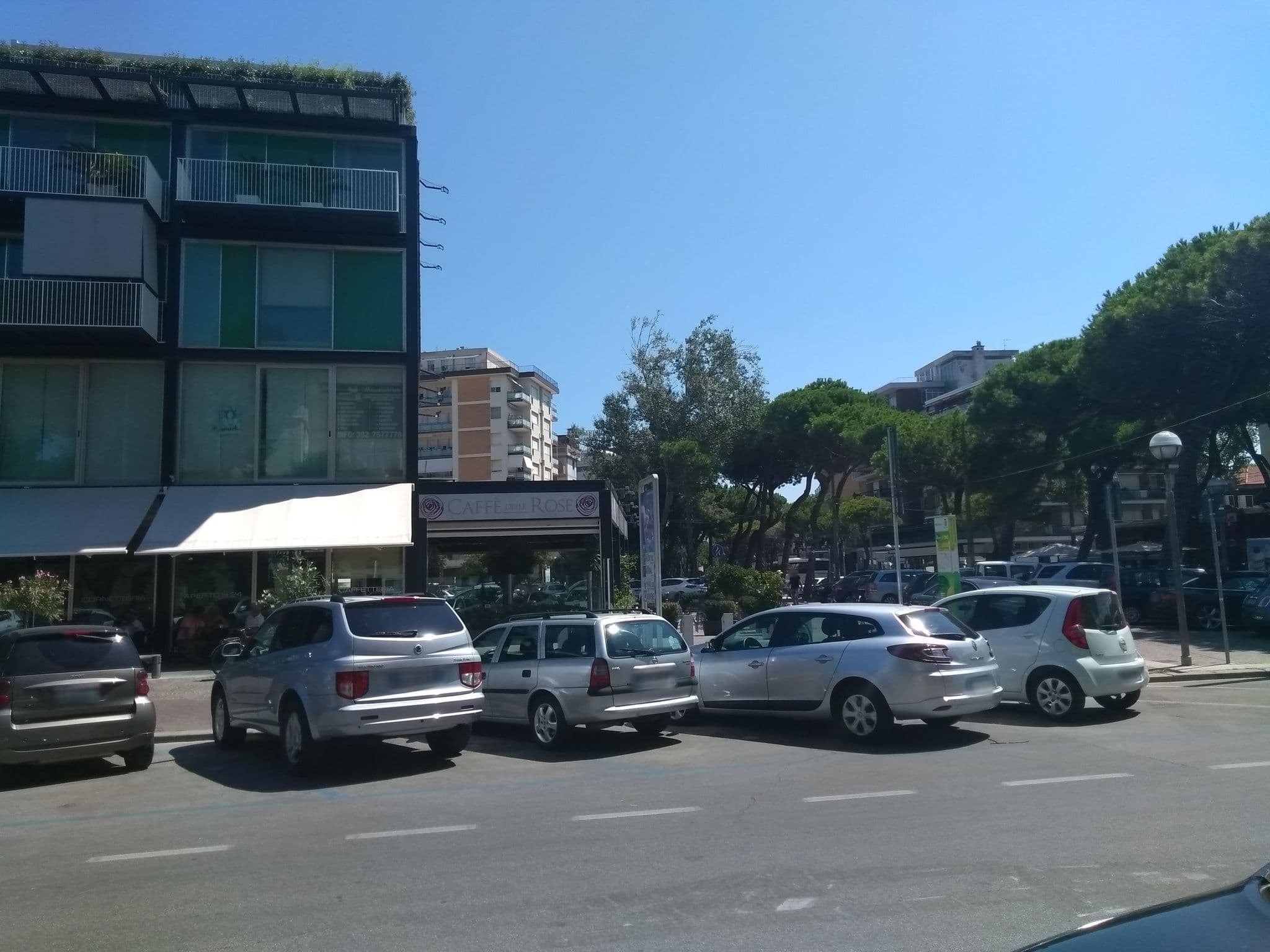 Street view near Residenza Parco Fellini, Rimini — © sawirth (CC BY-SA · Mapillary)