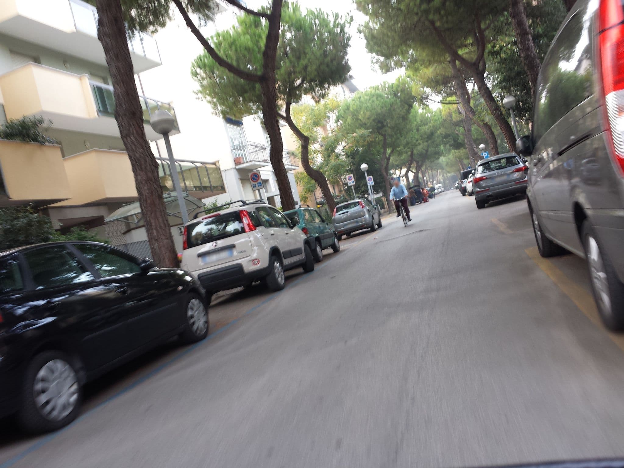 Street view near Hotel Atrium, Rimini — © marijaackovska (CC BY-SA · Mapillary)