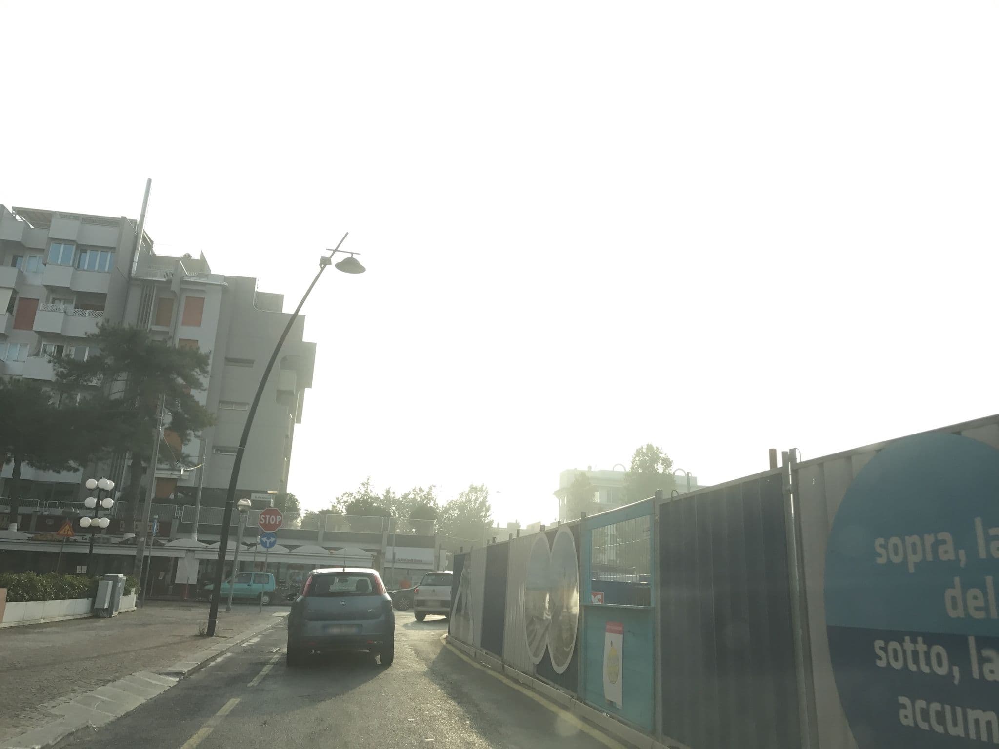 Street view near Bellevue Hotel Rimini, Rimini — © asturksever (CC BY-SA · Mapillary)
