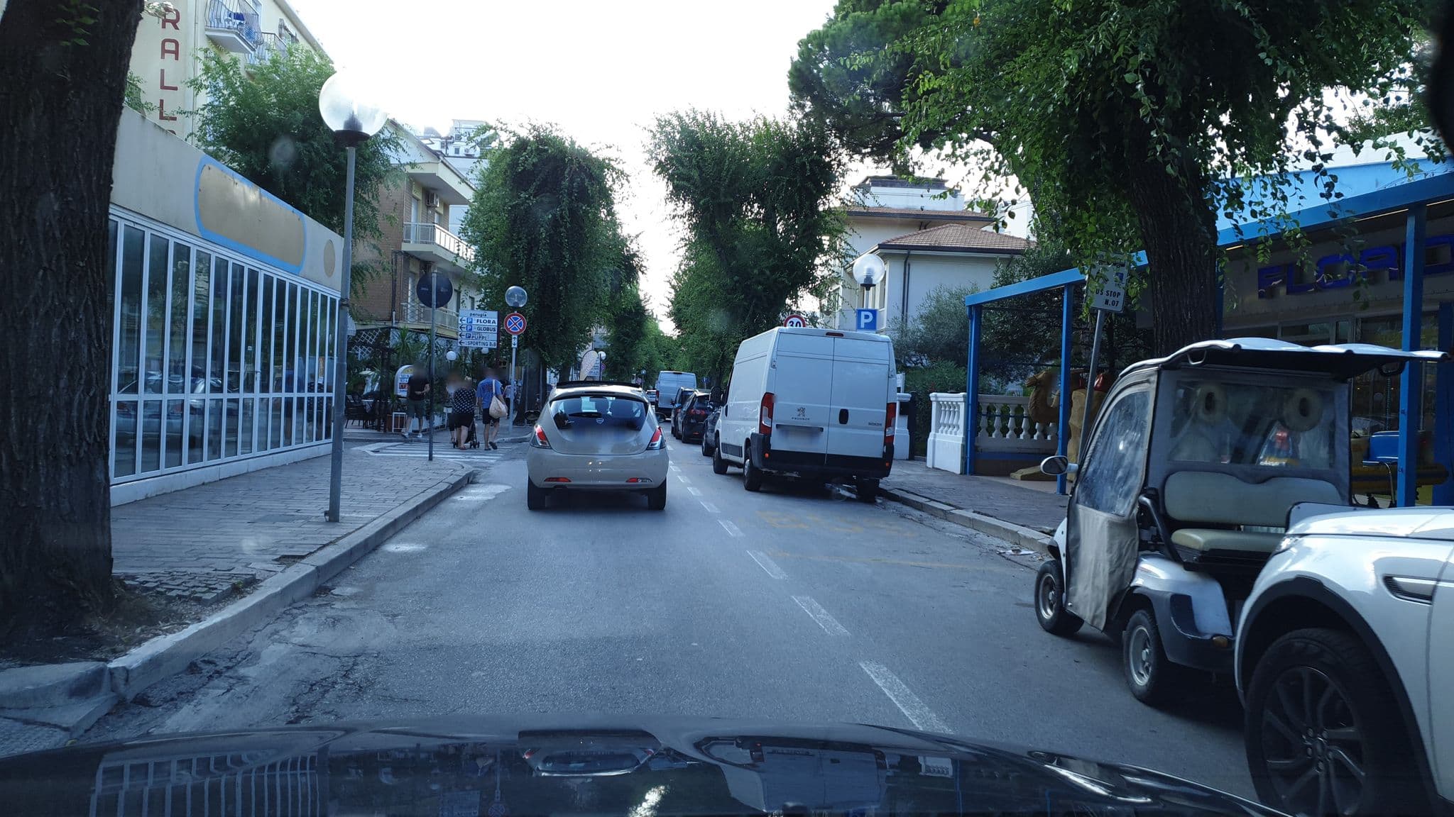 Street view near Hotel Boston di Belemmi Marco & C. SAS, Cattolica — © zerbit (CC BY-SA · Mapillary)