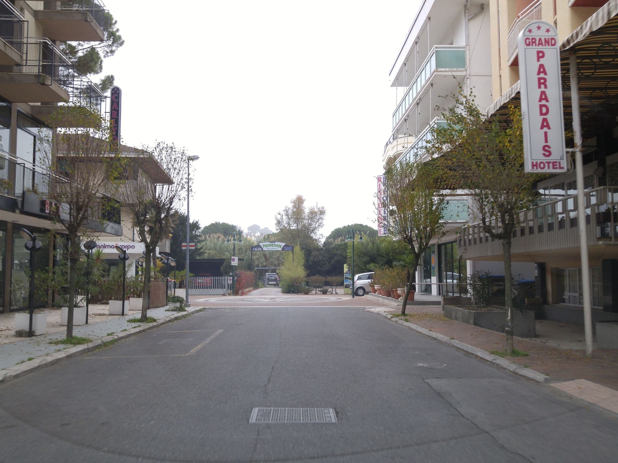 Street view near Residence Hotel Poker, Cattolica — © sorcrosc (CC BY-SA · Mapillary)