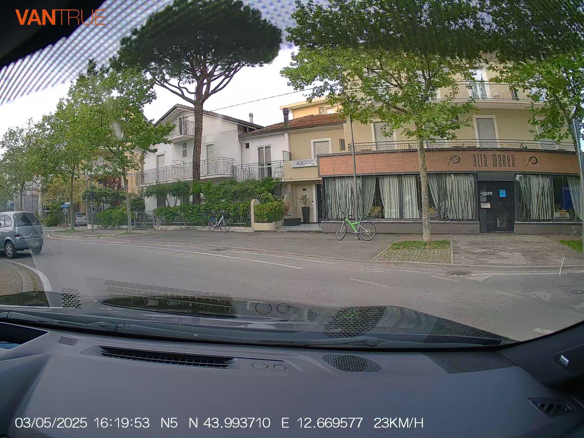 Street view near Meublè Nadia, Riccione — © renaultgt (CC BY-SA · Mapillary)