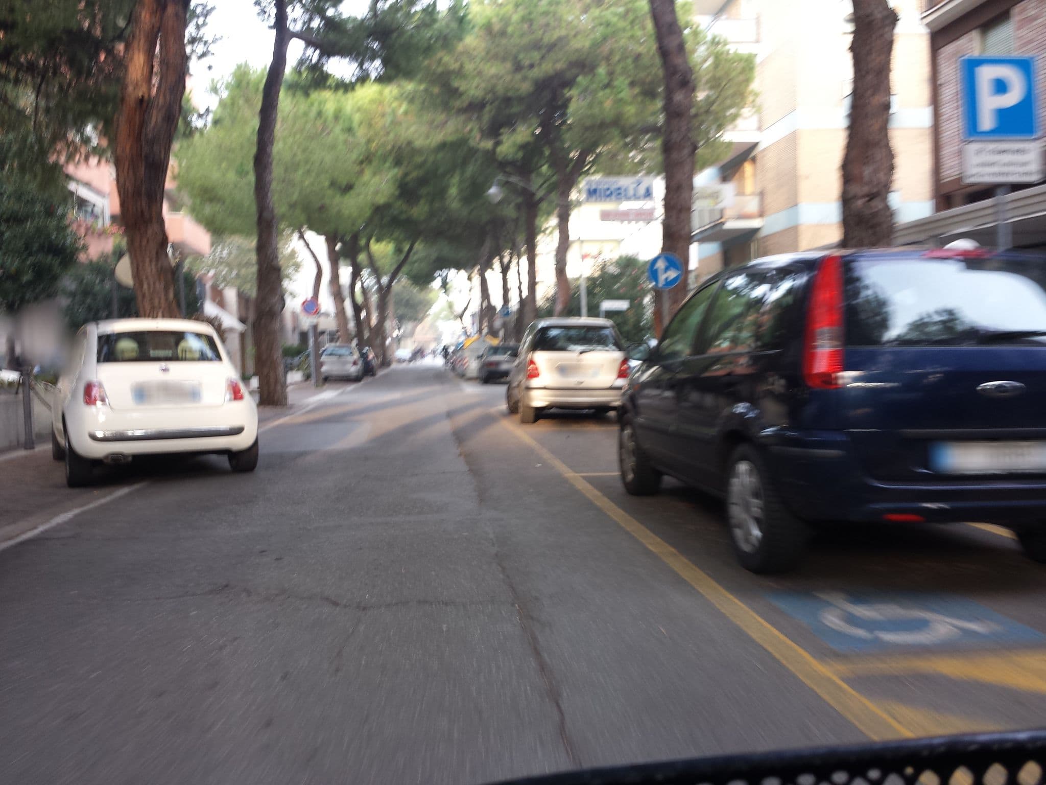 Street view near Hotel Mirella, Rimini — © marijaackovska (CC BY-SA · Mapillary)