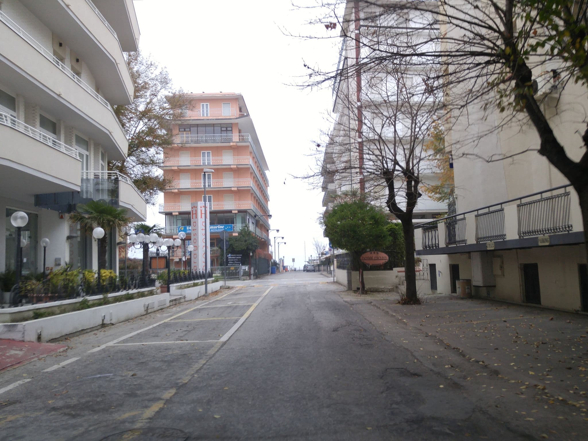 Street view near Ml Hotel SNC di Uguccioni Matteo & C., Cattolica — © sorcrosc (CC BY-SA · Mapillary)
