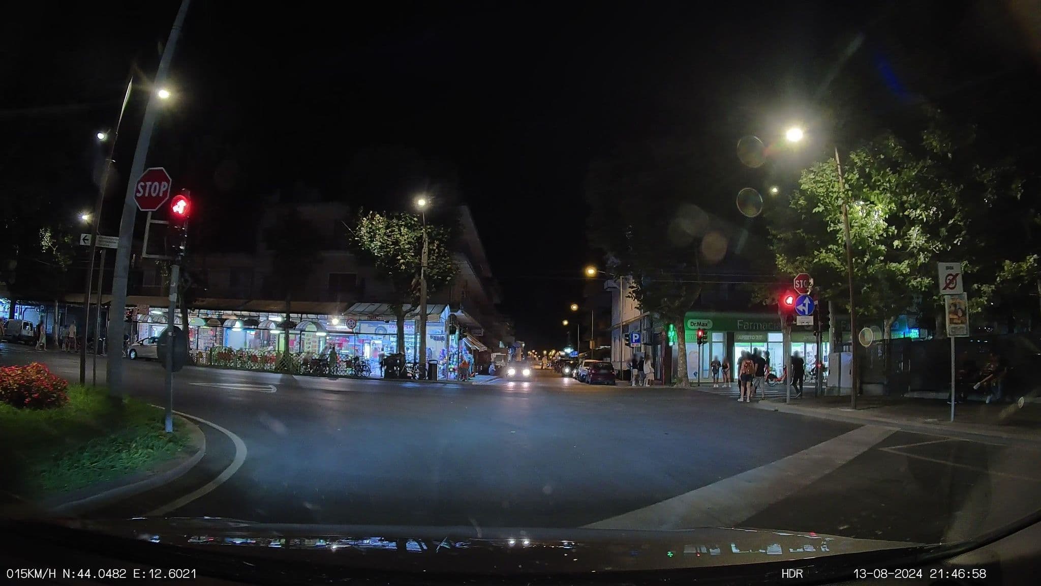 Street view near Hotel Carlton, Rimini — © heetENkoel (CC BY-SA · Mapillary)