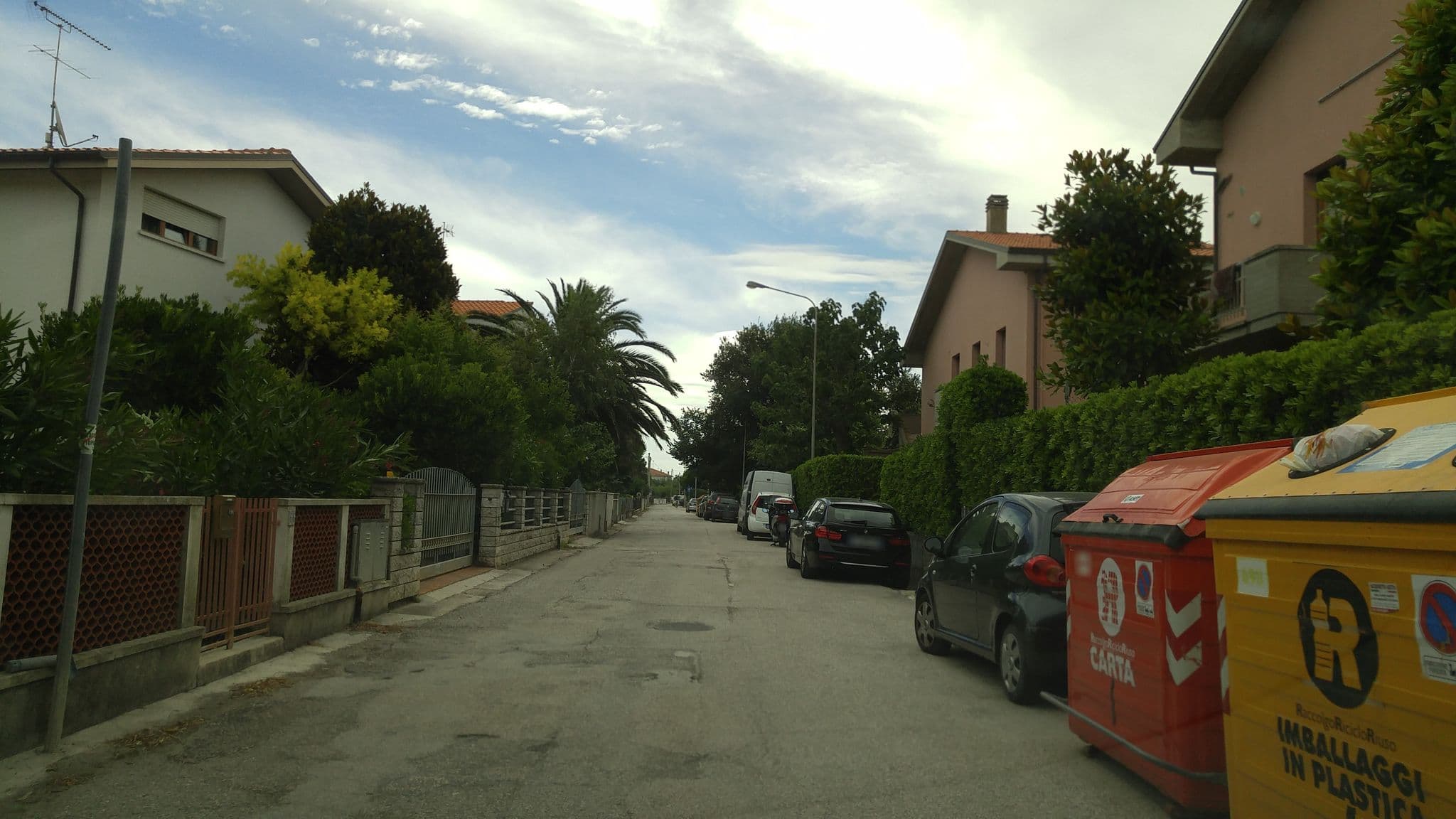 Street view near Villa Giulia di Anna Passi, Fenile — © sorcrosc (CC BY-SA · Mapillary)