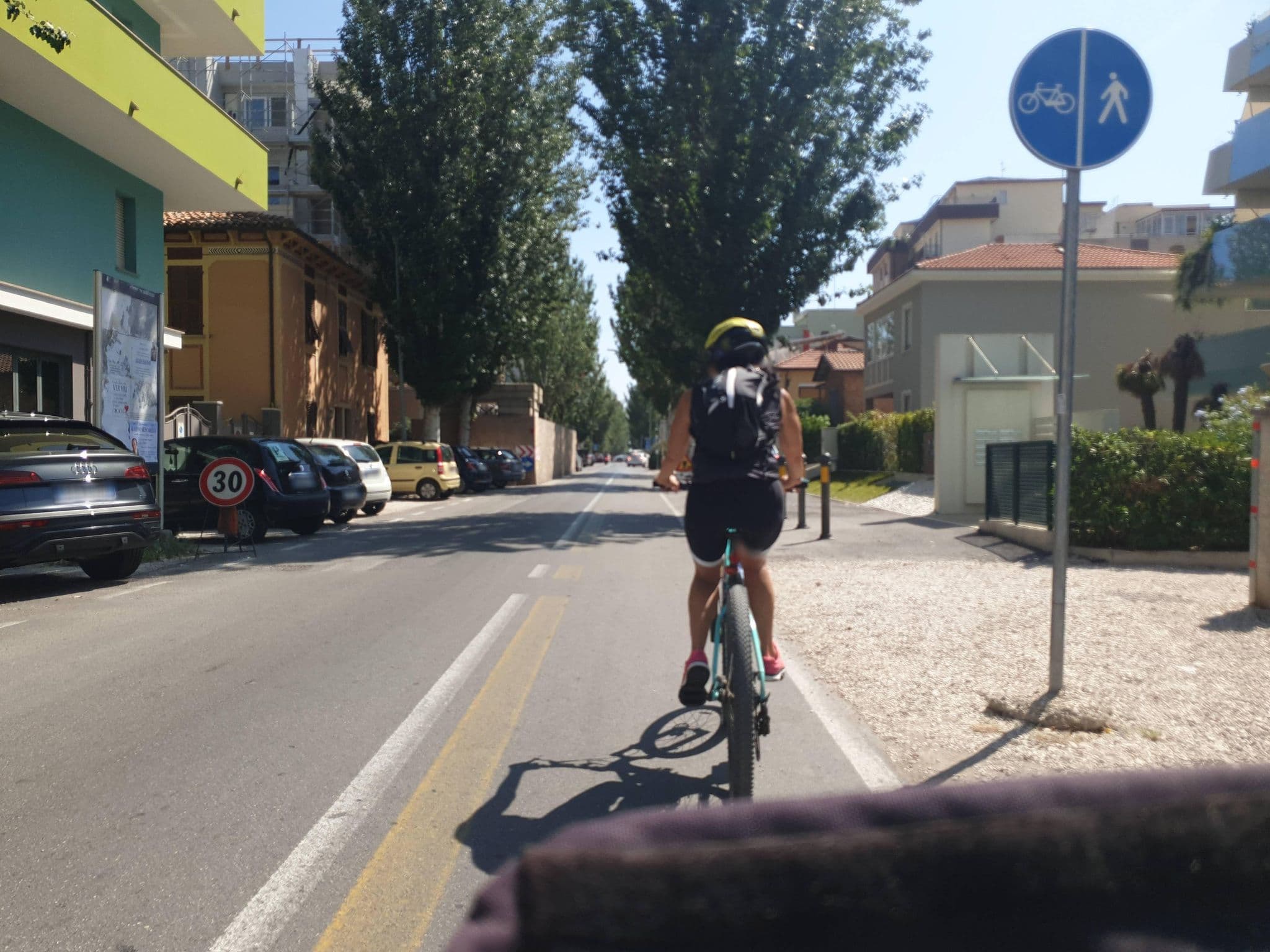 Street view near Hotel Corallo, Fano — © voschix (CC BY-SA · Mapillary)