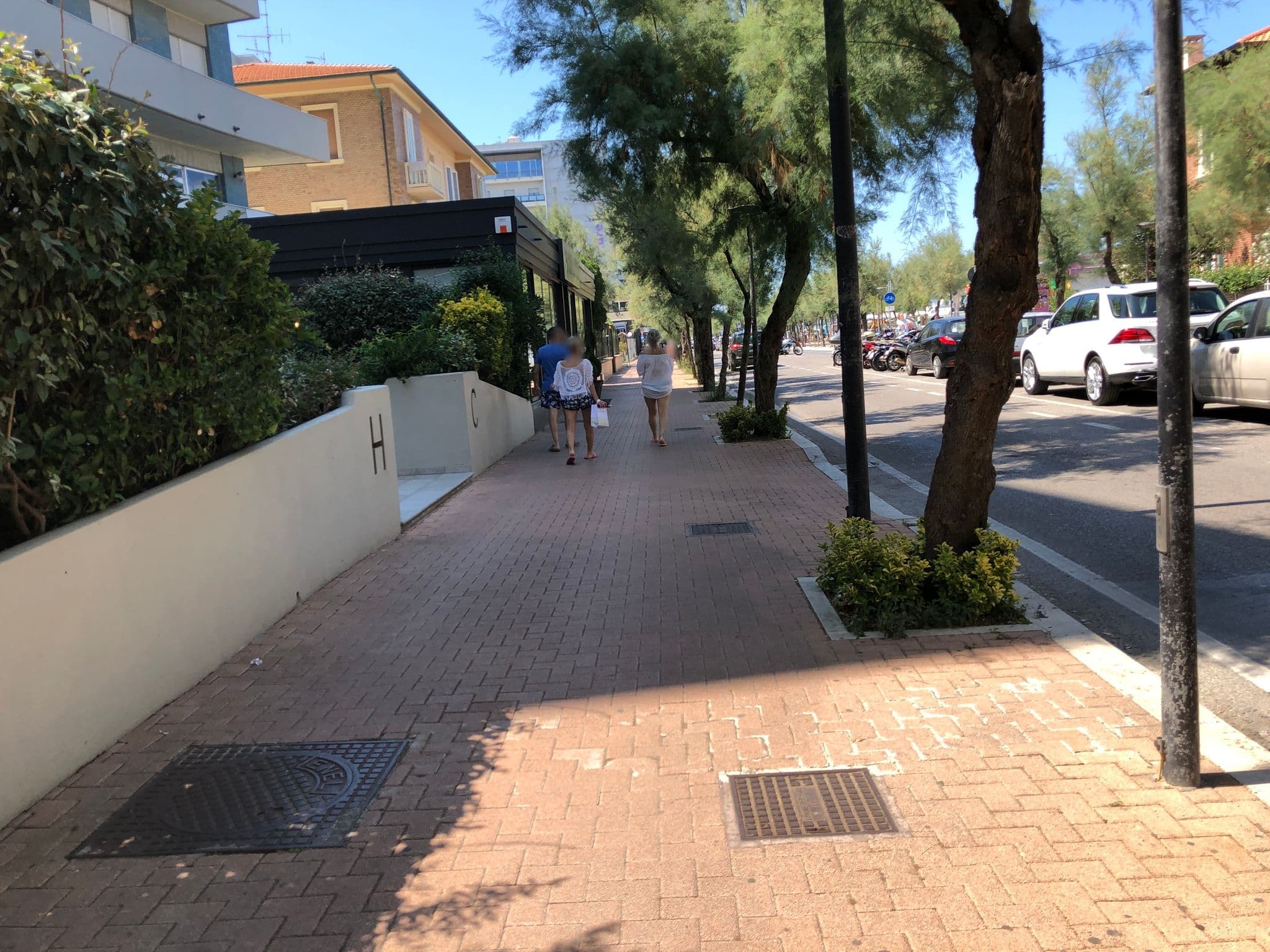 Street view near Appartamento in Villa, Pesaro — © peterleth (CC BY-SA · Mapillary)