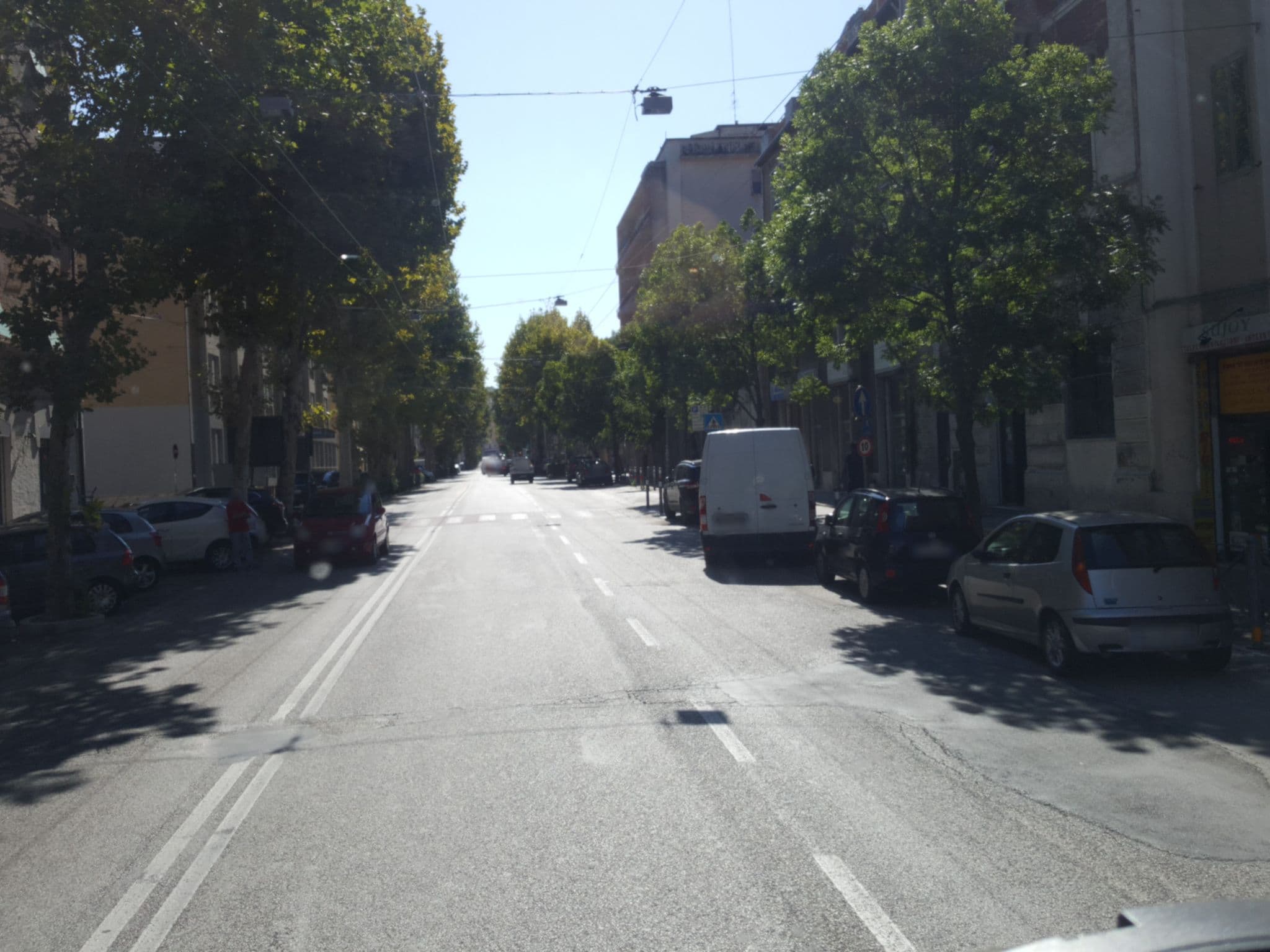 Street view near Affittacamere del viaggiatore, Ancona — © klimakas (CC BY-SA · Mapillary)