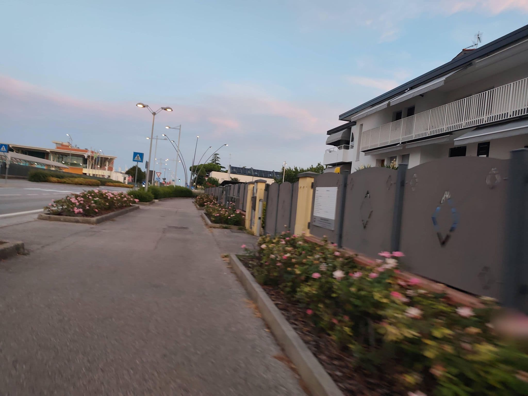 Street view near Hotel corso, Lido di Jesolo — © Duro (CC BY-SA · Mapillary)