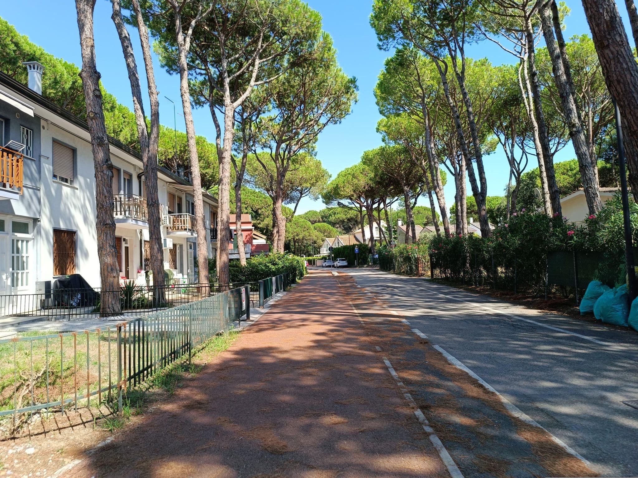 Street view near Albergo Avana SNC, Iesolo — © Duro (CC BY-SA · Mapillary)