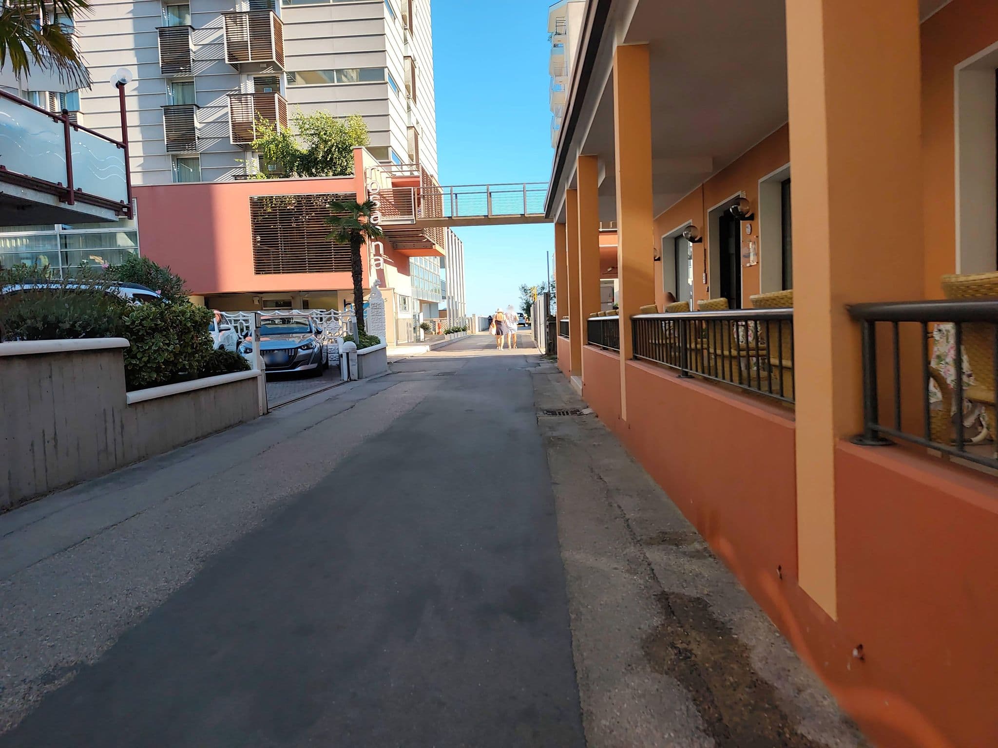 Street view near Hotel Brioni, Lido di Jesolo — © Duro (CC BY-SA · Mapillary)