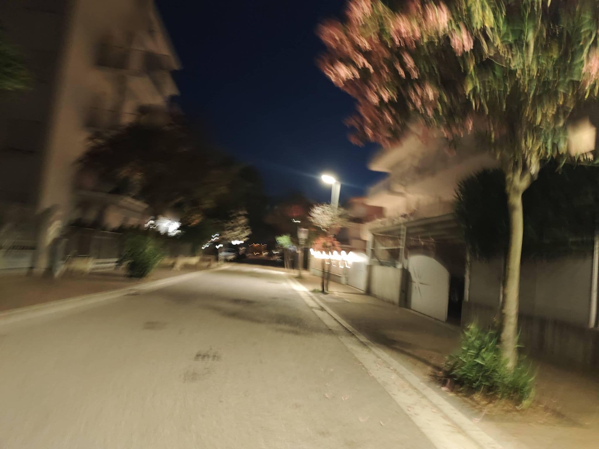 Street view near Hotel La Lanterna, Lido di Jesolo — © Duro (CC BY-SA · Mapillary)