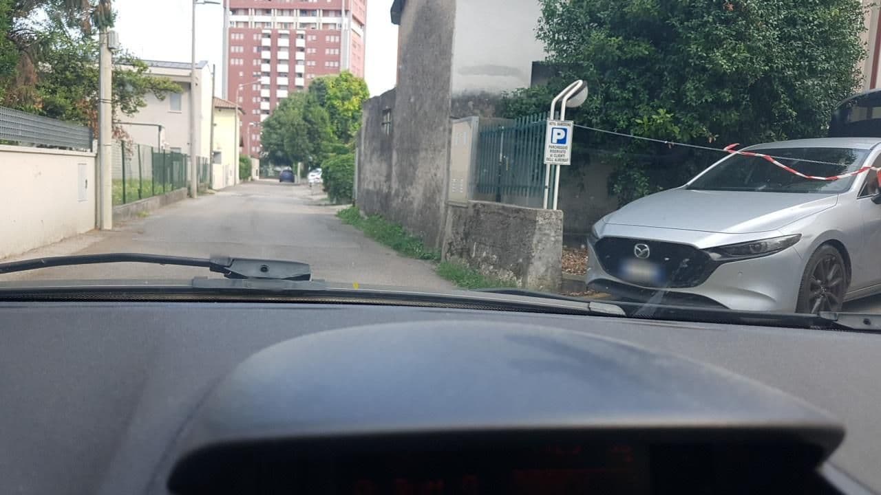 Street view near Montereale Hotel Brugnera, Pordenone — © mik007 (CC BY-SA · Mapillary)