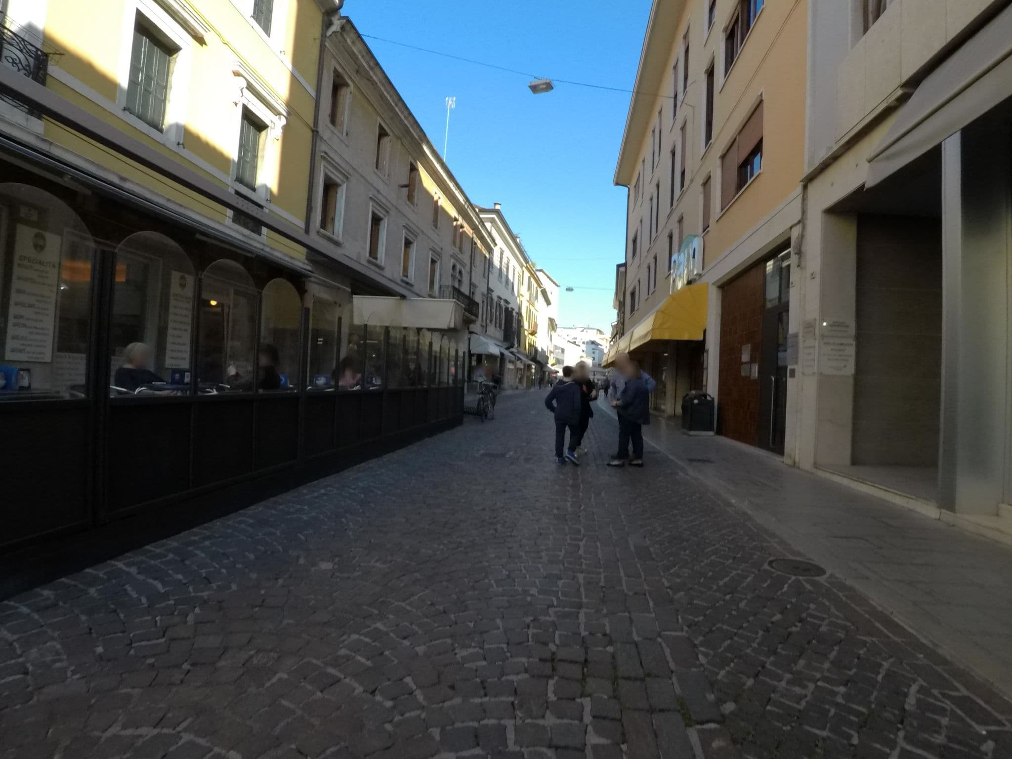 Street view near B&B Airis, Pordenone — © borgofum (CC BY-SA · Mapillary)