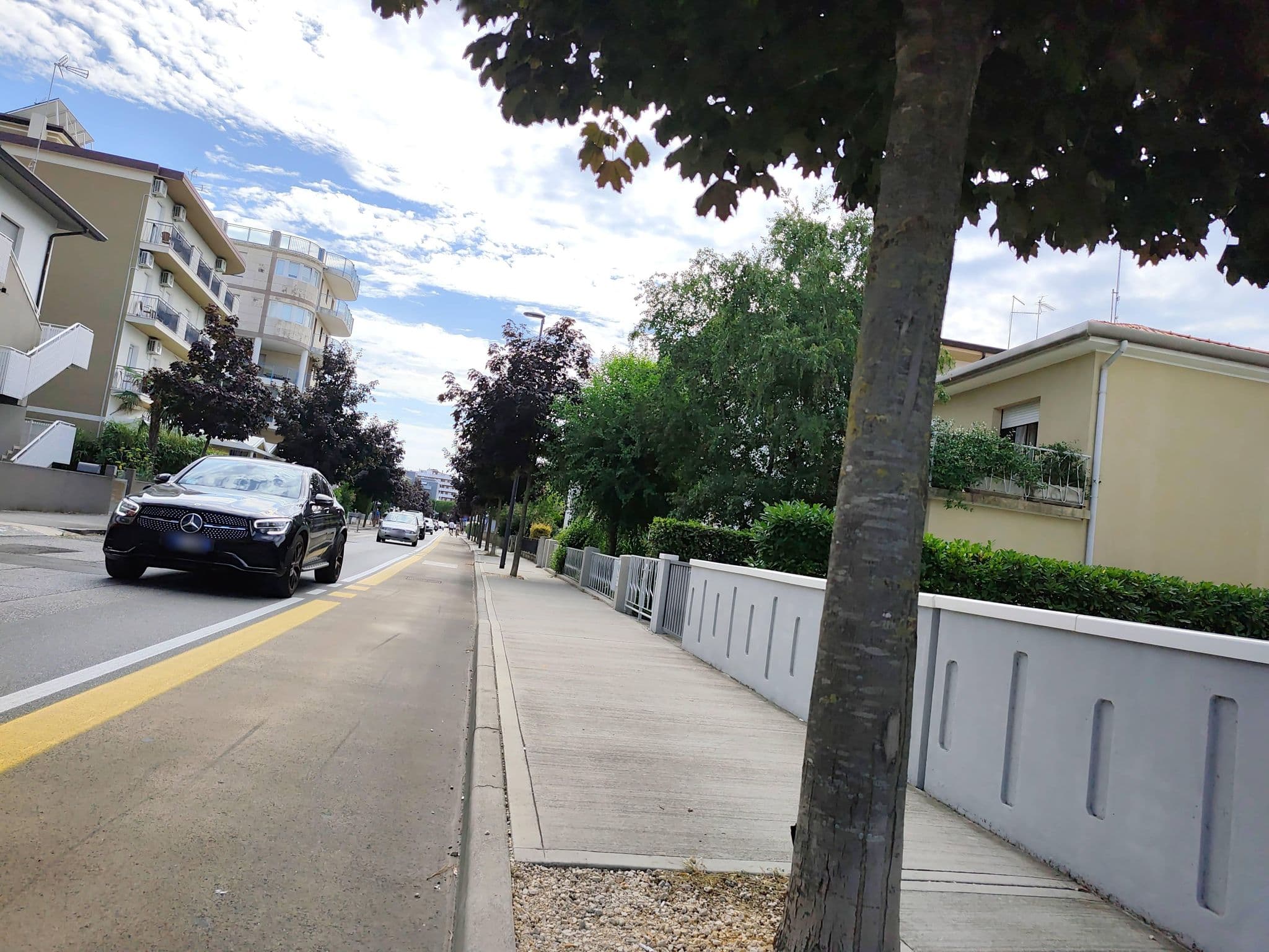 Street view near Blu Hotel, Lignano Sabbiadoro — © Duro (CC BY-SA · Mapillary)