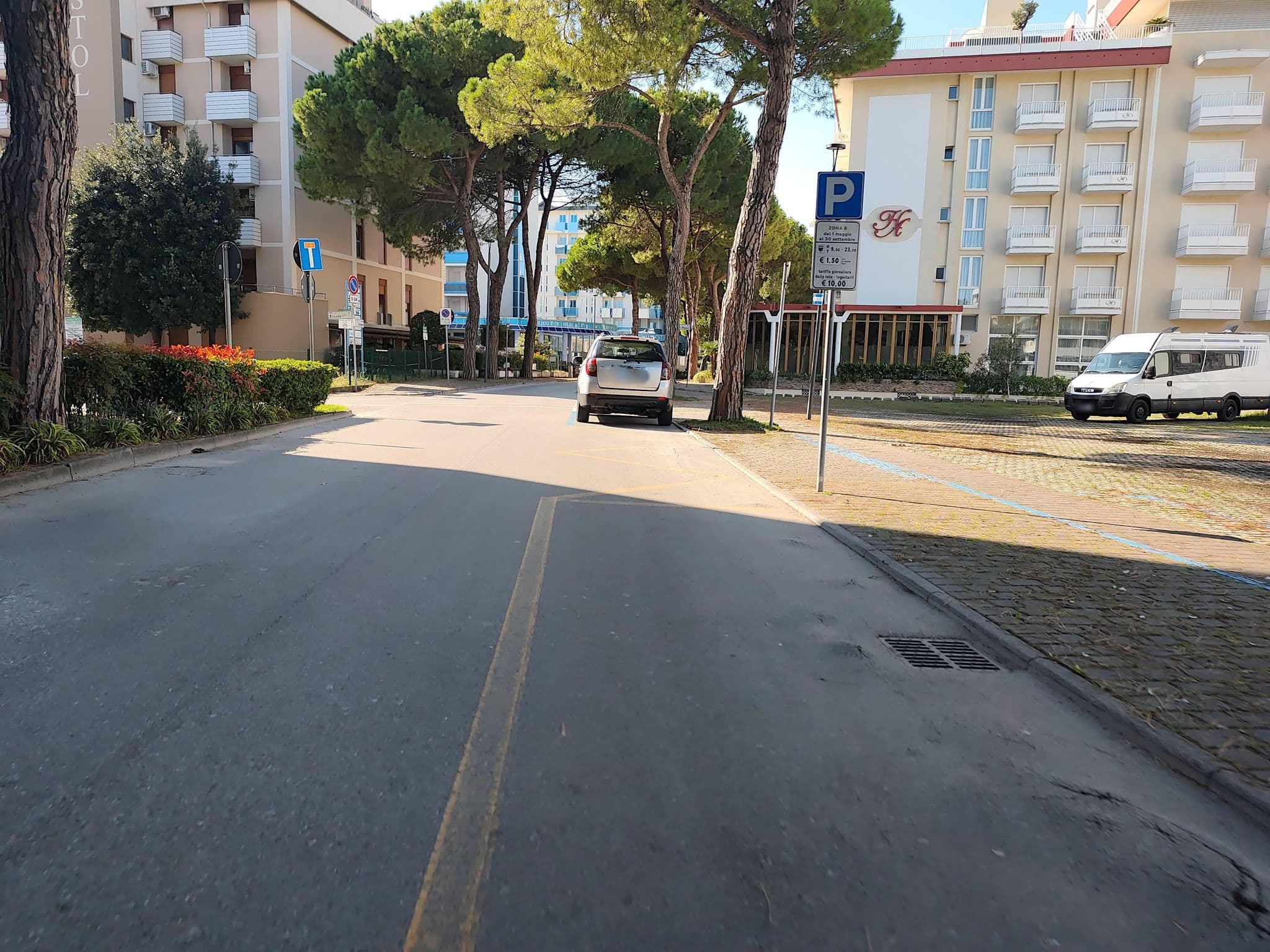 Street view near Appartamenti Katja, Bibione — © Duro (CC BY-SA · Mapillary)