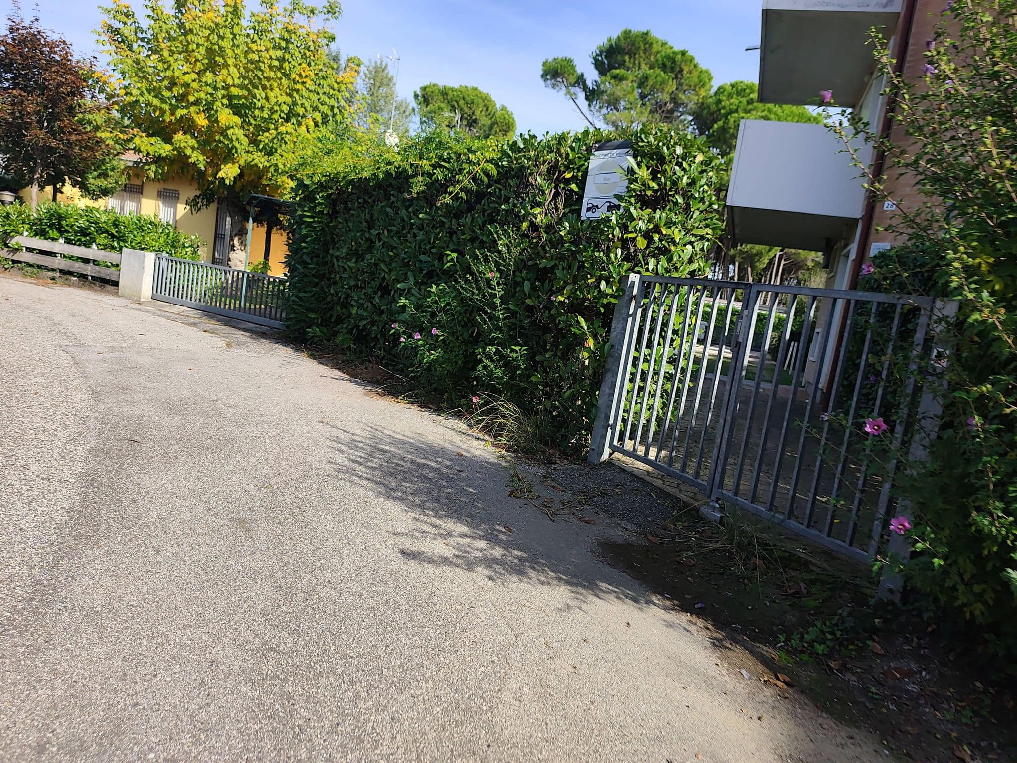 Street view near Apartment Gemini con Piscina, Bibione — © Duro (CC BY-SA · Mapillary)