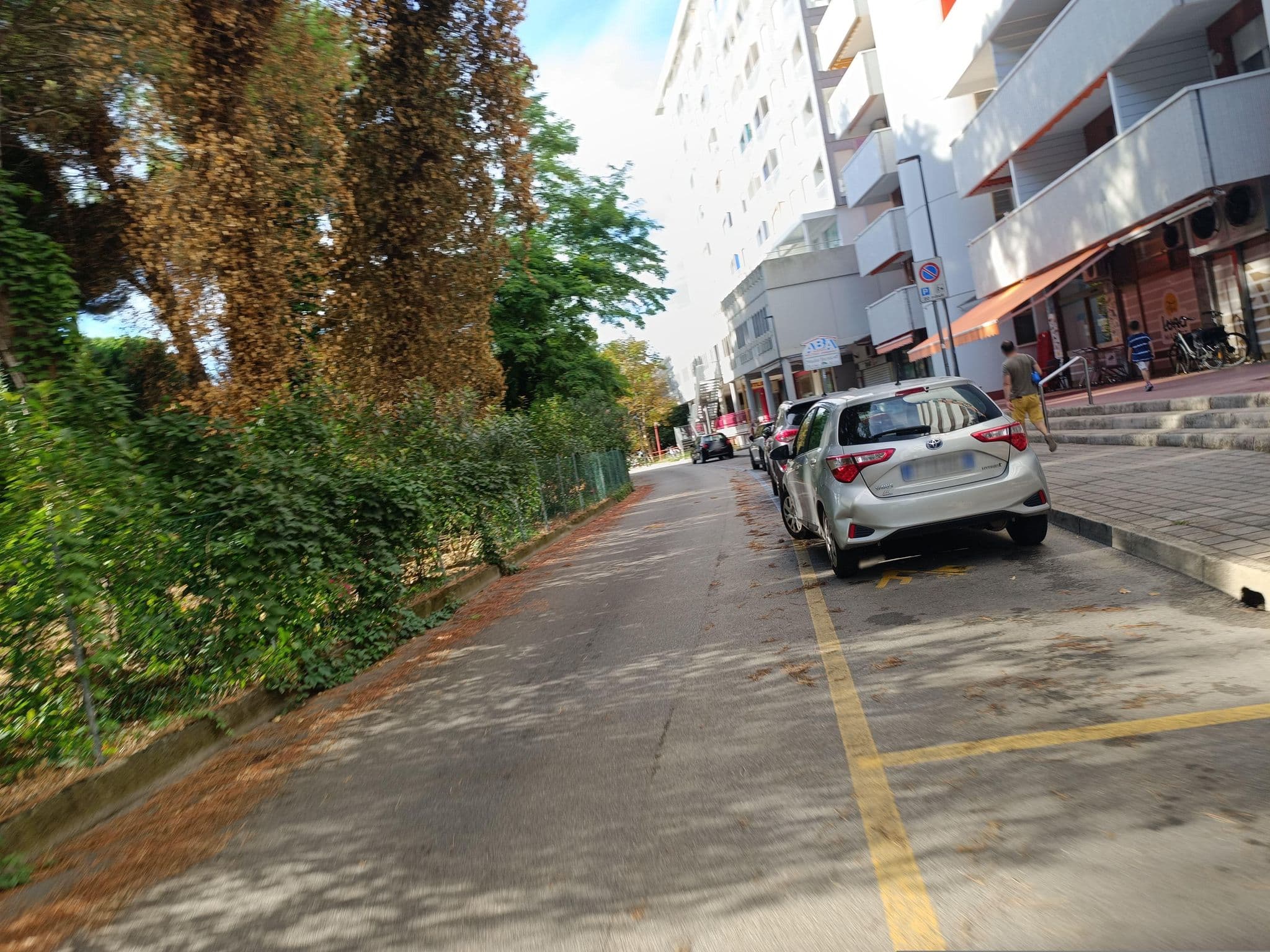 Street view near Condominio International, Lignano Sabbiadoro — © Duro (CC BY-SA · Mapillary)