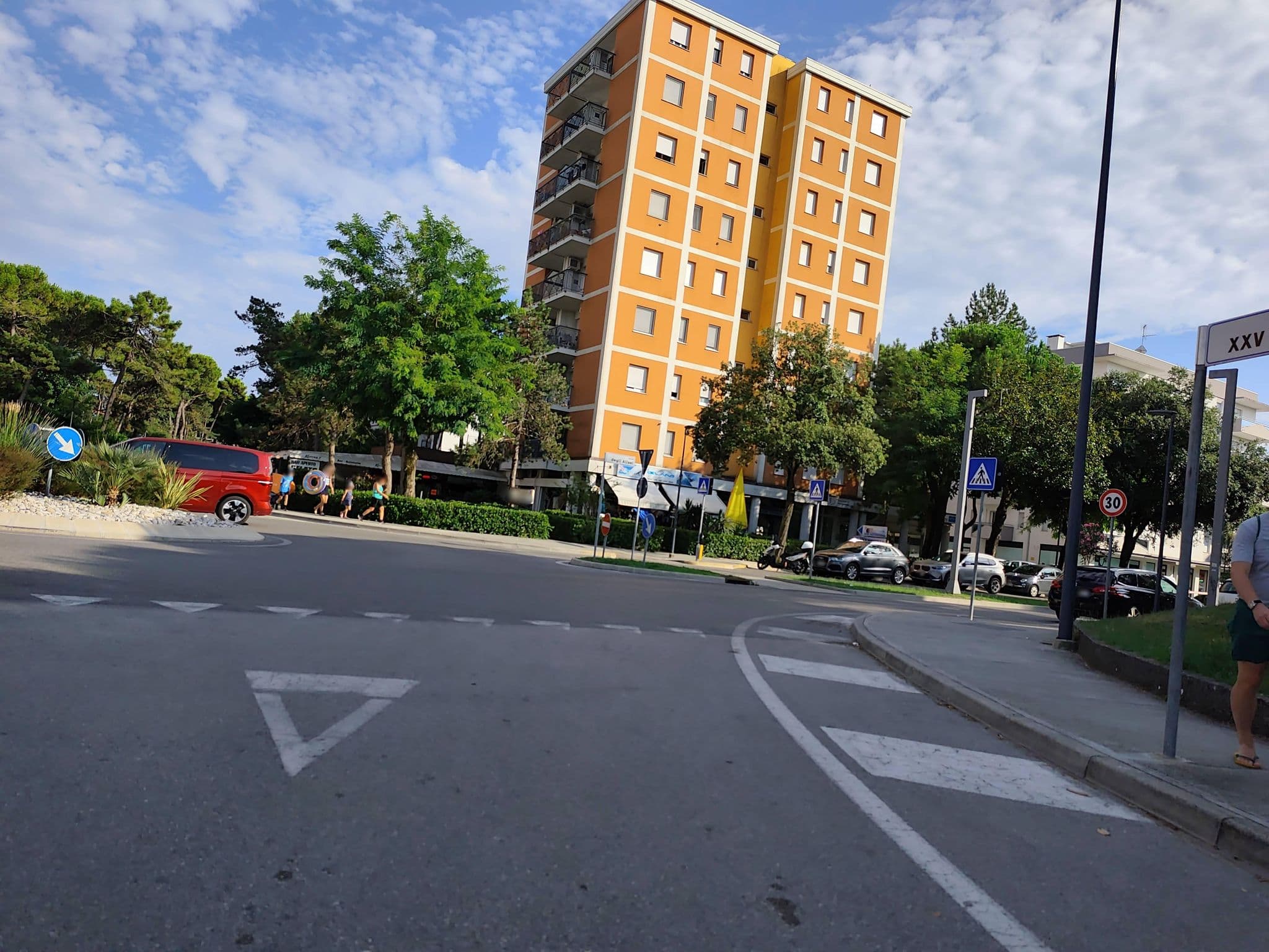 Street view near Fenice SRL, Lignano Sabbiadoro — © Duro (CC BY-SA · Mapillary)