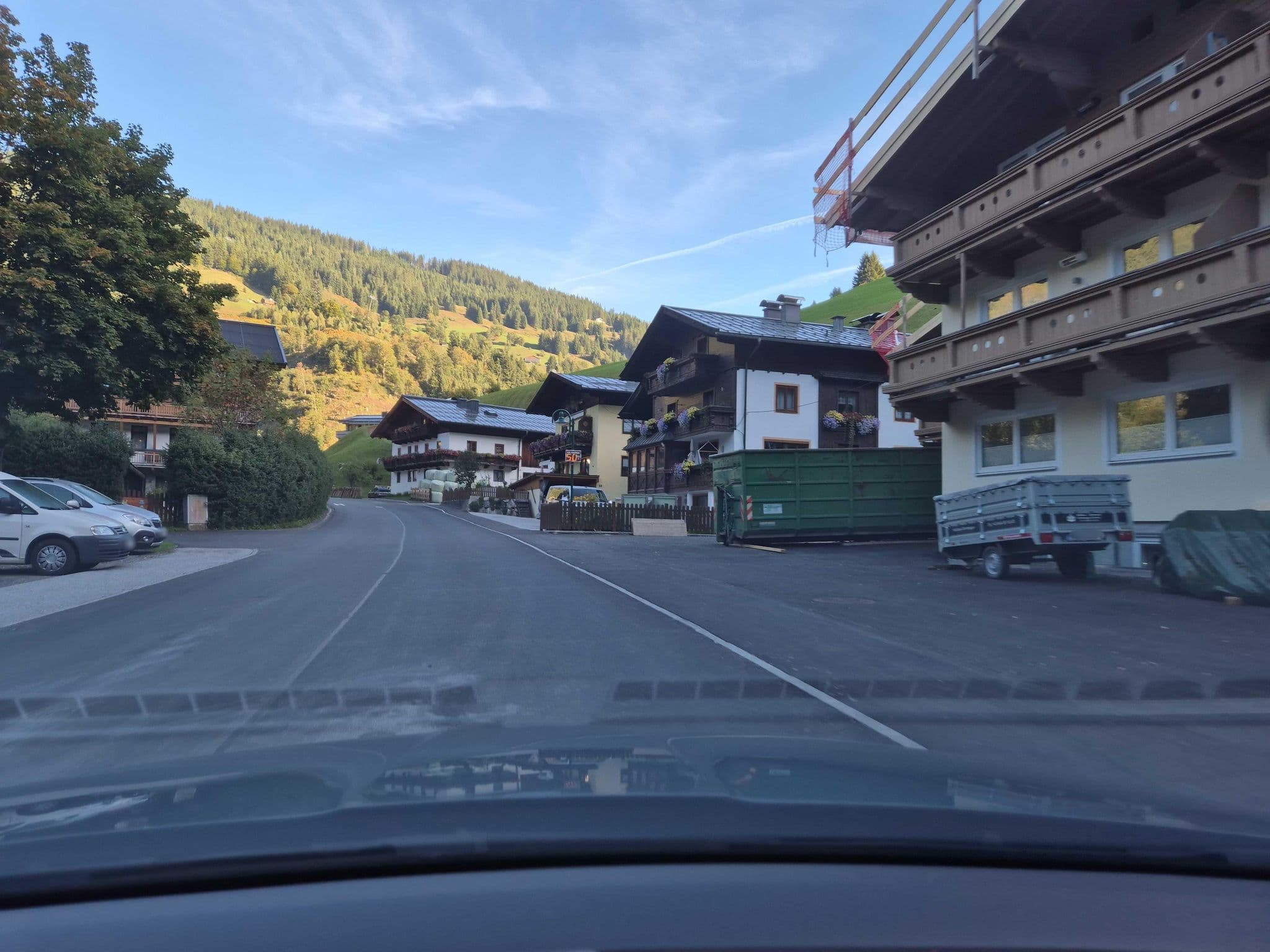 Street view near Haus Dienten, Maria Alm am Steinernen Meer — © schermy_at (CC BY-SA · Mapillary)