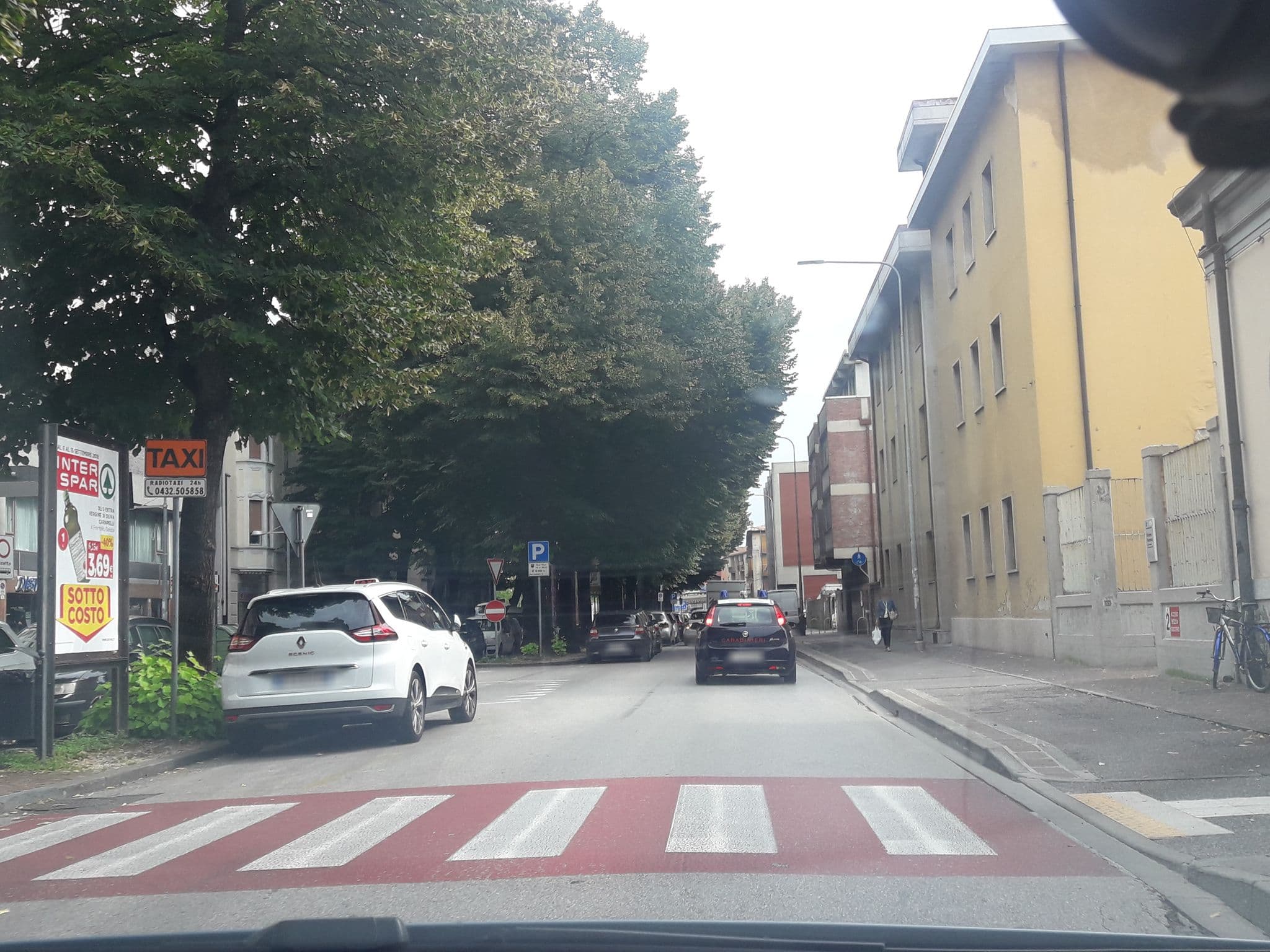 Street view near Hotel Europa, Udine — © cartophile (CC BY-SA · Mapillary)