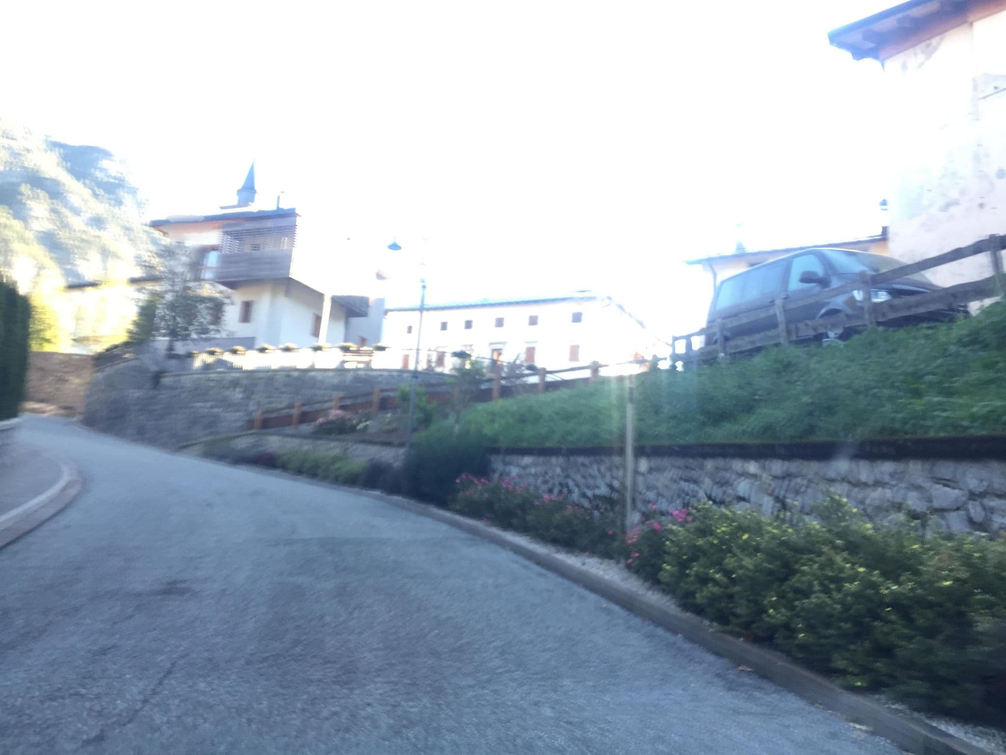 Street view near Albergo Diffuso Dolomiti, Enemonzo-Quinis — © igorzo (CC BY-SA · Mapillary)