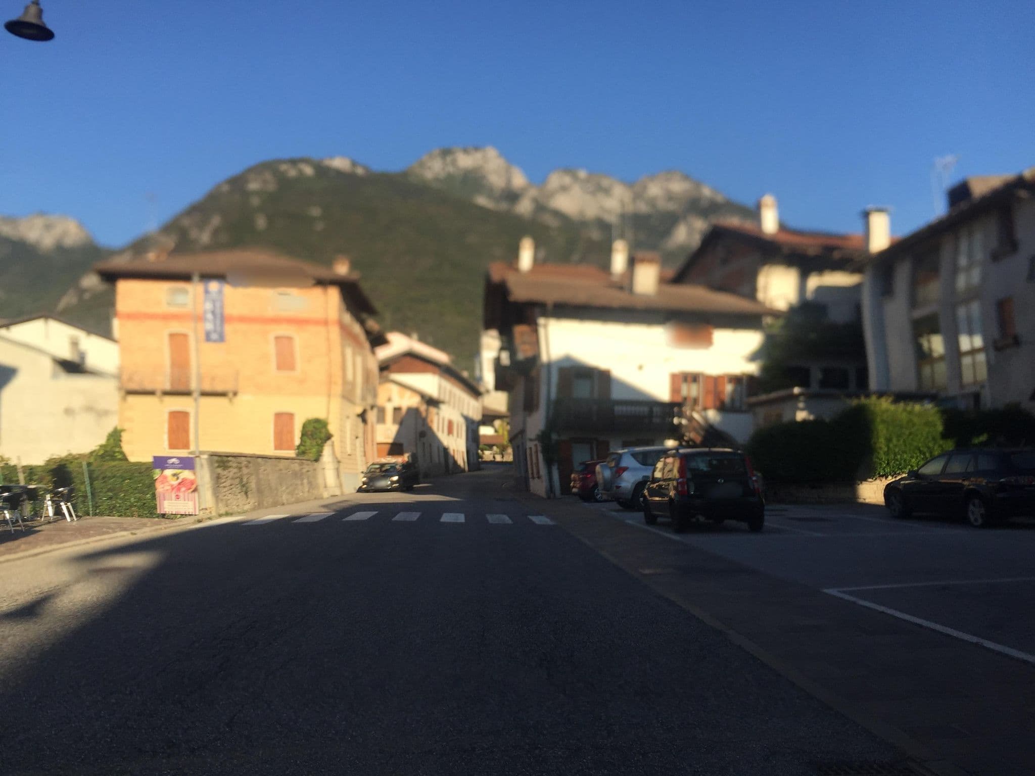 Street view near Al Pura, Enemonzo-Quinis — © igorzo (CC BY-SA · Mapillary)