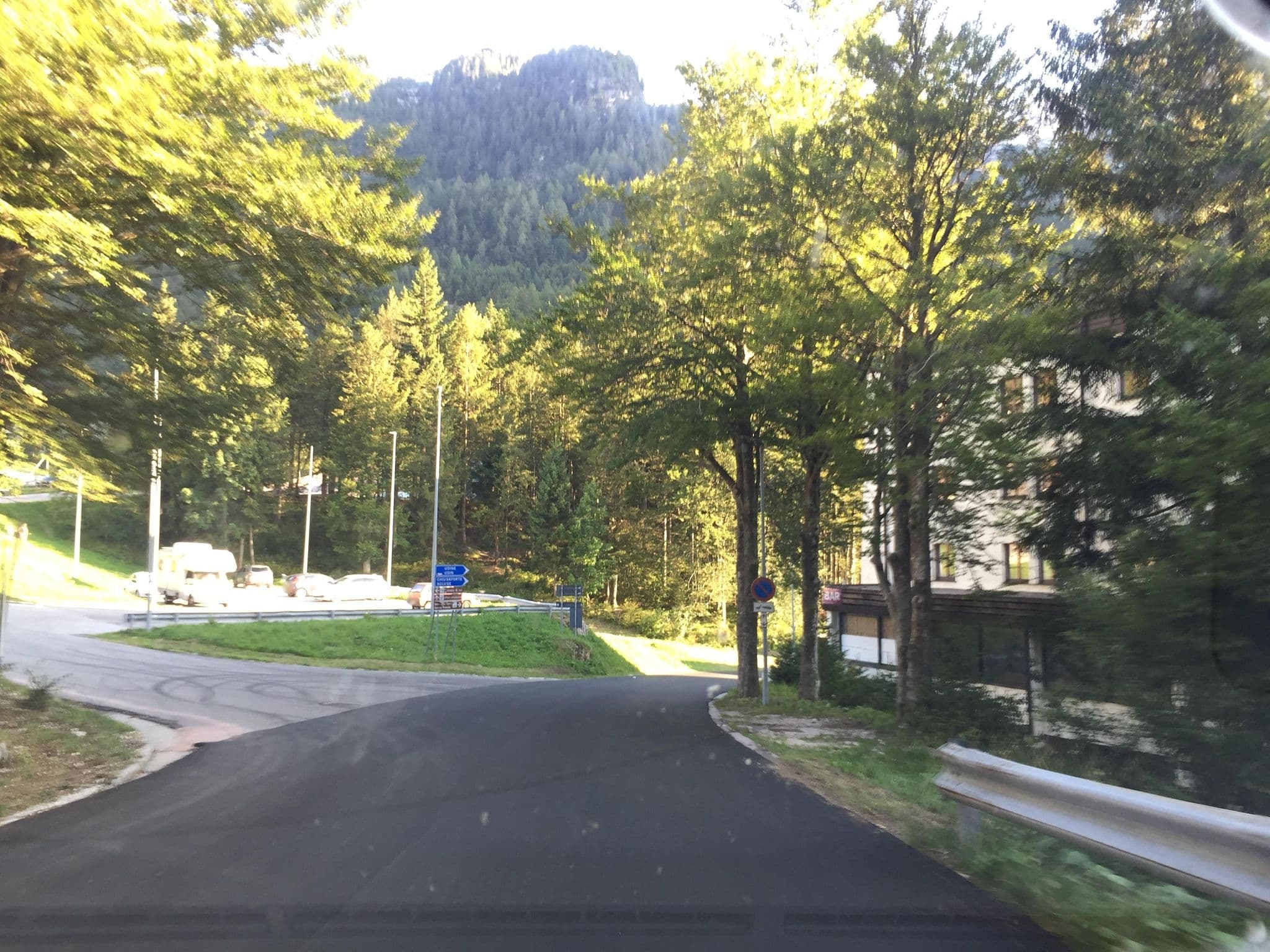 Street view near Sporthotel Forte, Tarvisio — © igorzo (CC BY-SA · Mapillary)