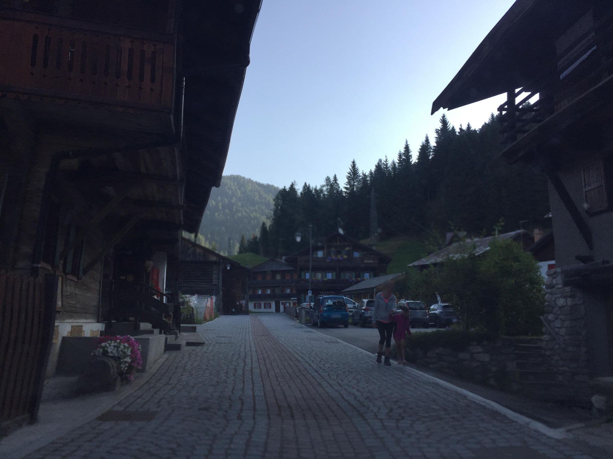 Street view near Albergo Belvedere, Granvilla — © igorzo (CC BY-SA · Mapillary)