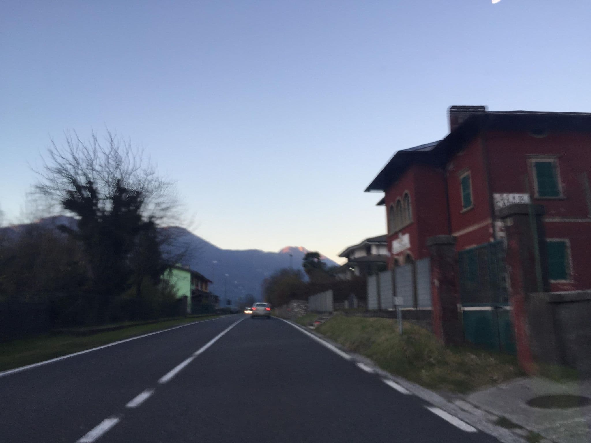 Street view near Albergo Ristorante Al Gambero, Venzone — © igorzo (CC BY-SA · Mapillary)