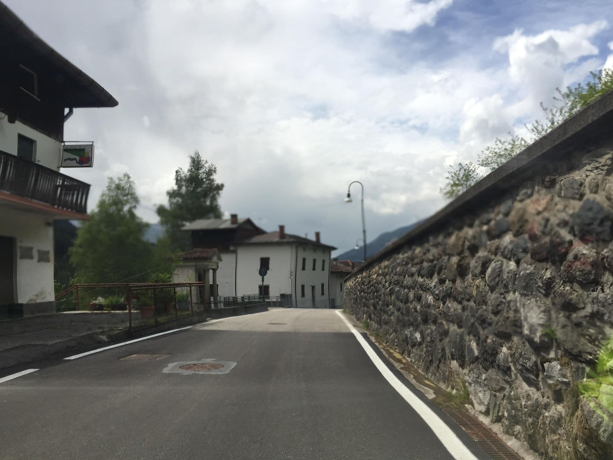 Street view near Albergo Tersadia, Paluzza — © igorzo (CC BY-SA · Mapillary)